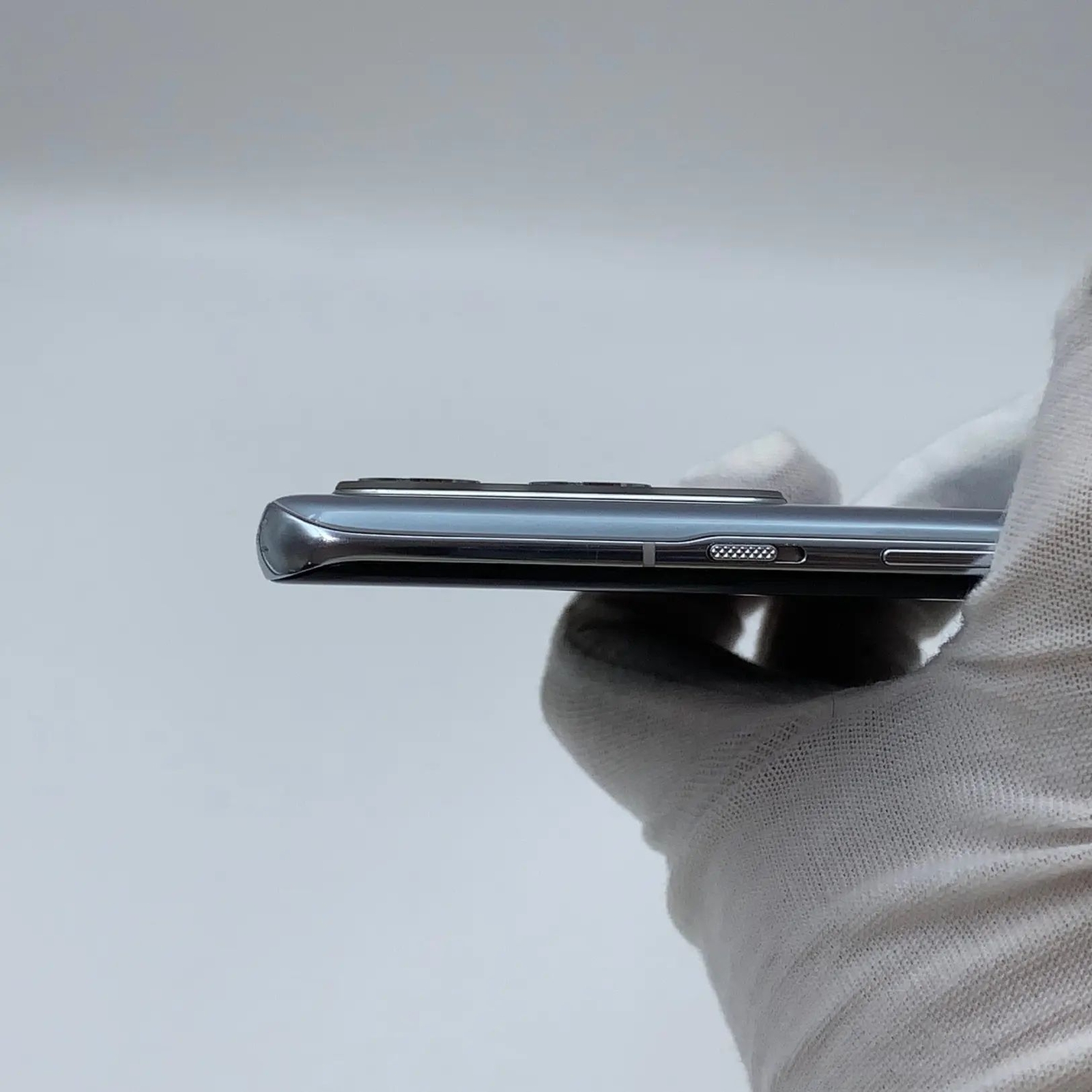 OnePlus 9 Pro 6.7” 50MP 256GB Android 11 Snapdragon 888 5G SmartPhone