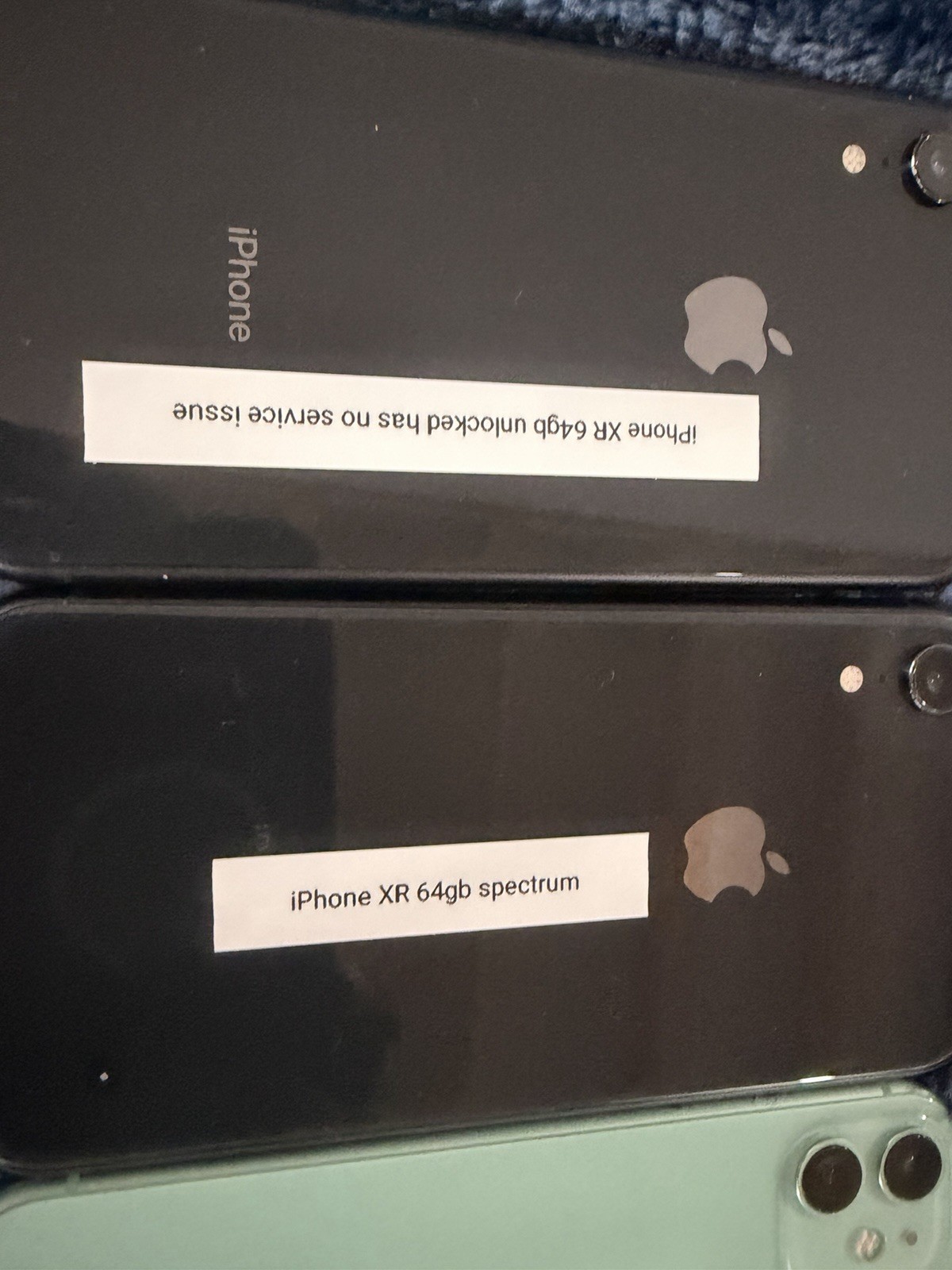 Lot of 3 iPhones 2 XR and 1 iPhone 11 for Parts only