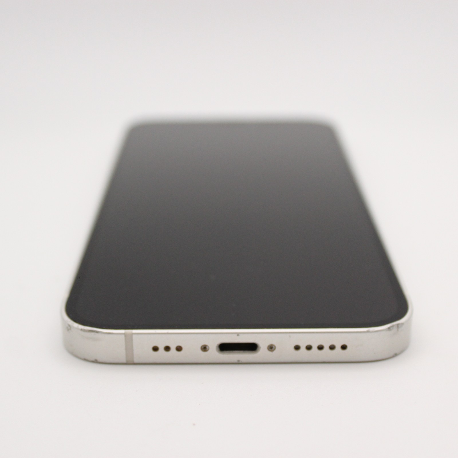 Apple iPhone 12 A2172 128GB Poor Condition | White | UNLOCKED