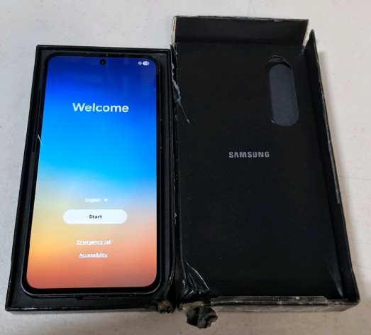 Samsung Galaxy S24 FE – 128 GB – Graphite (Unlocked) *CHECK PHOTOS/DESCRIPTION*