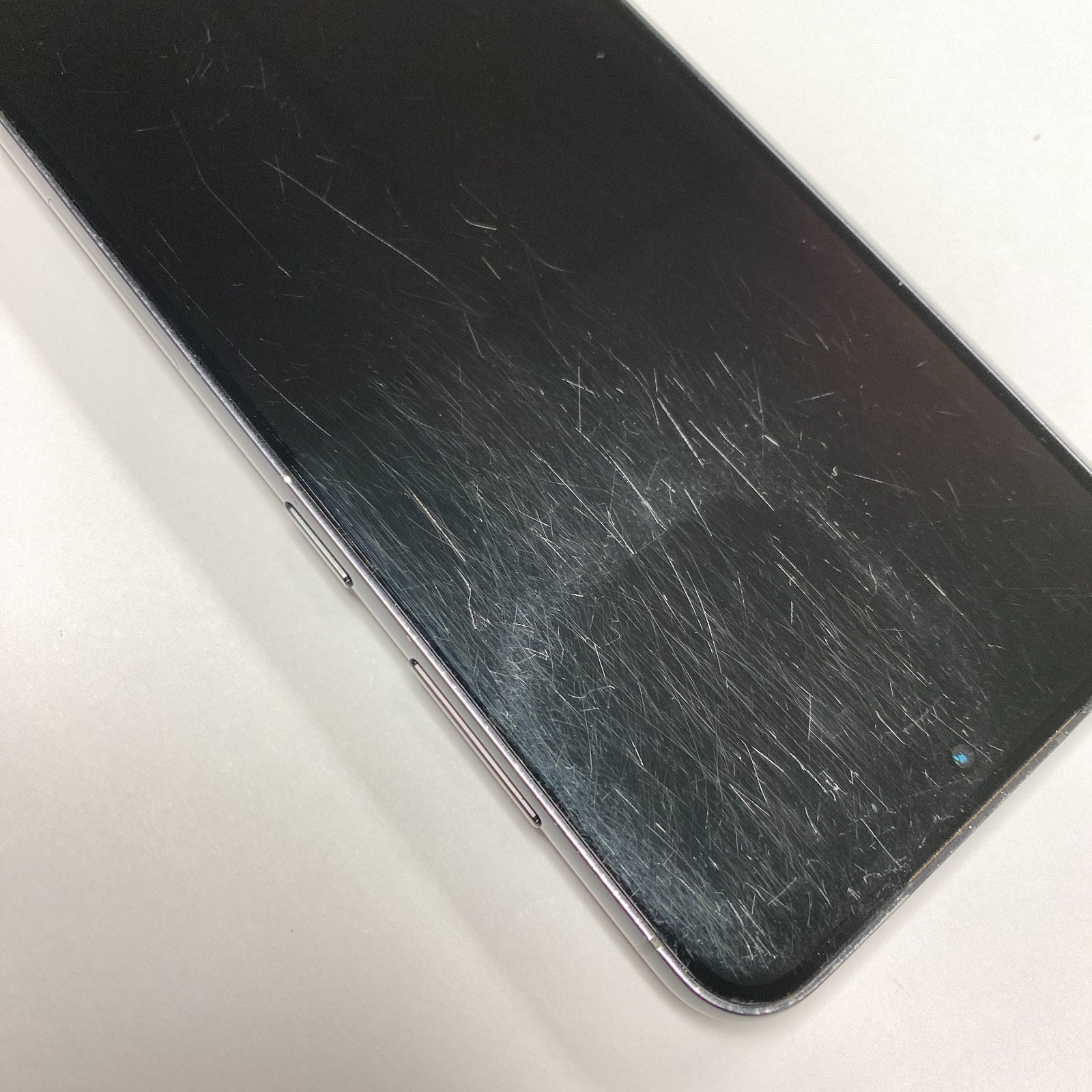 Samsung Galaxy S23 SM-S911U – 128GB – Phantom Black (Unlocked) – Fair Condition