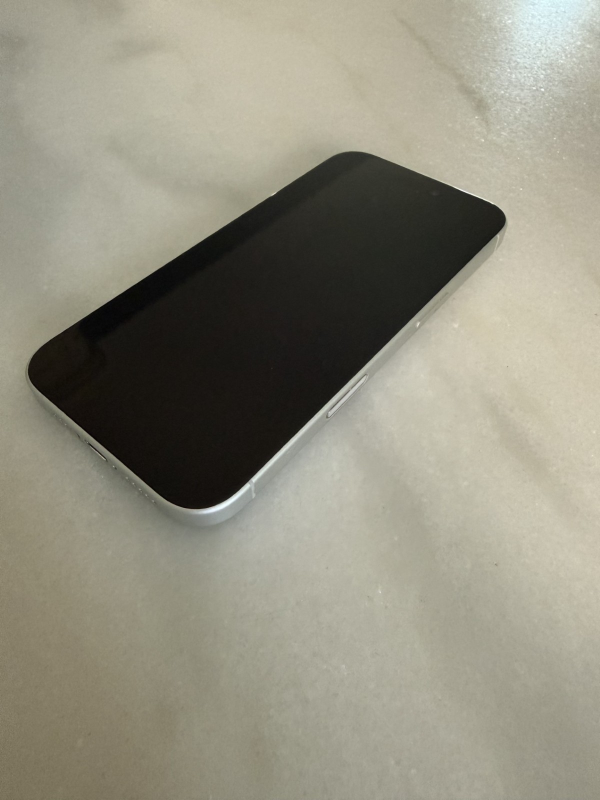 Apple Iphone 16
