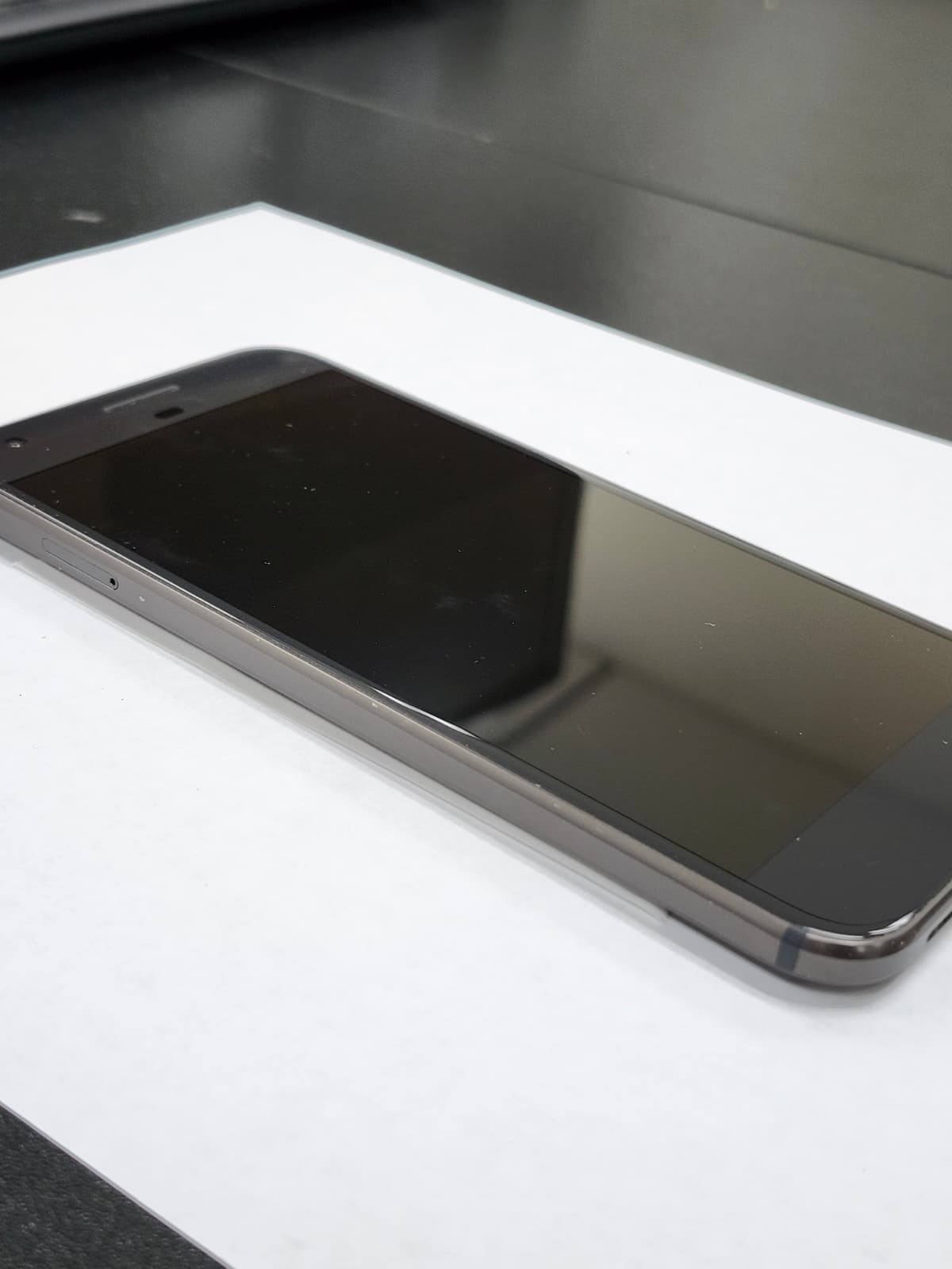 DEFECTIVE – Google Pixel XL – Black – Unknown – 12384