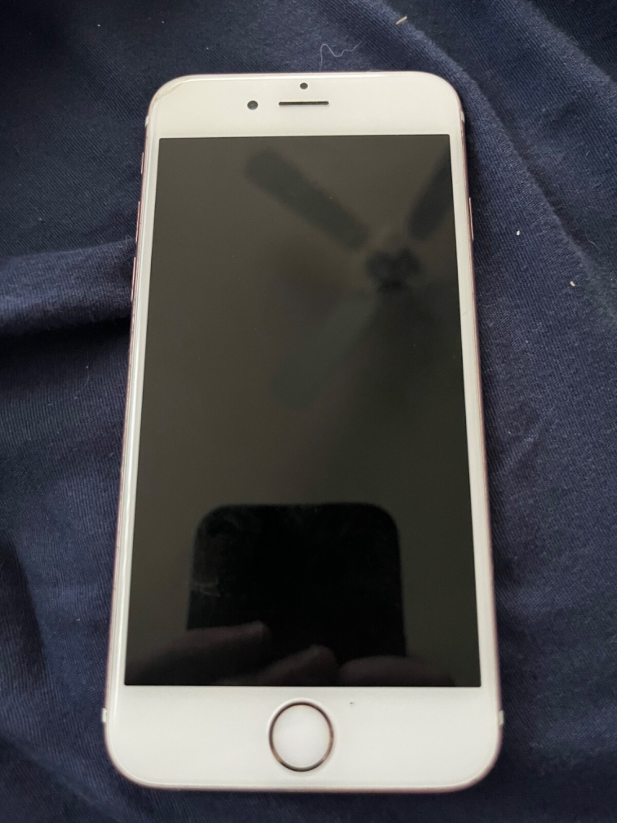 Apple iPhone 6s – 64GB – Gold (AT&T) A1633 (CDMA + GSM)