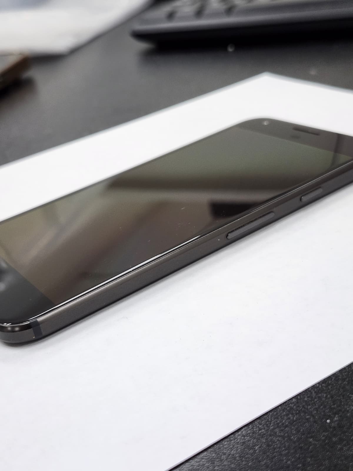 DEFECTIVE – Google Pixel XL – 128GB – Black – Unknown – 12341