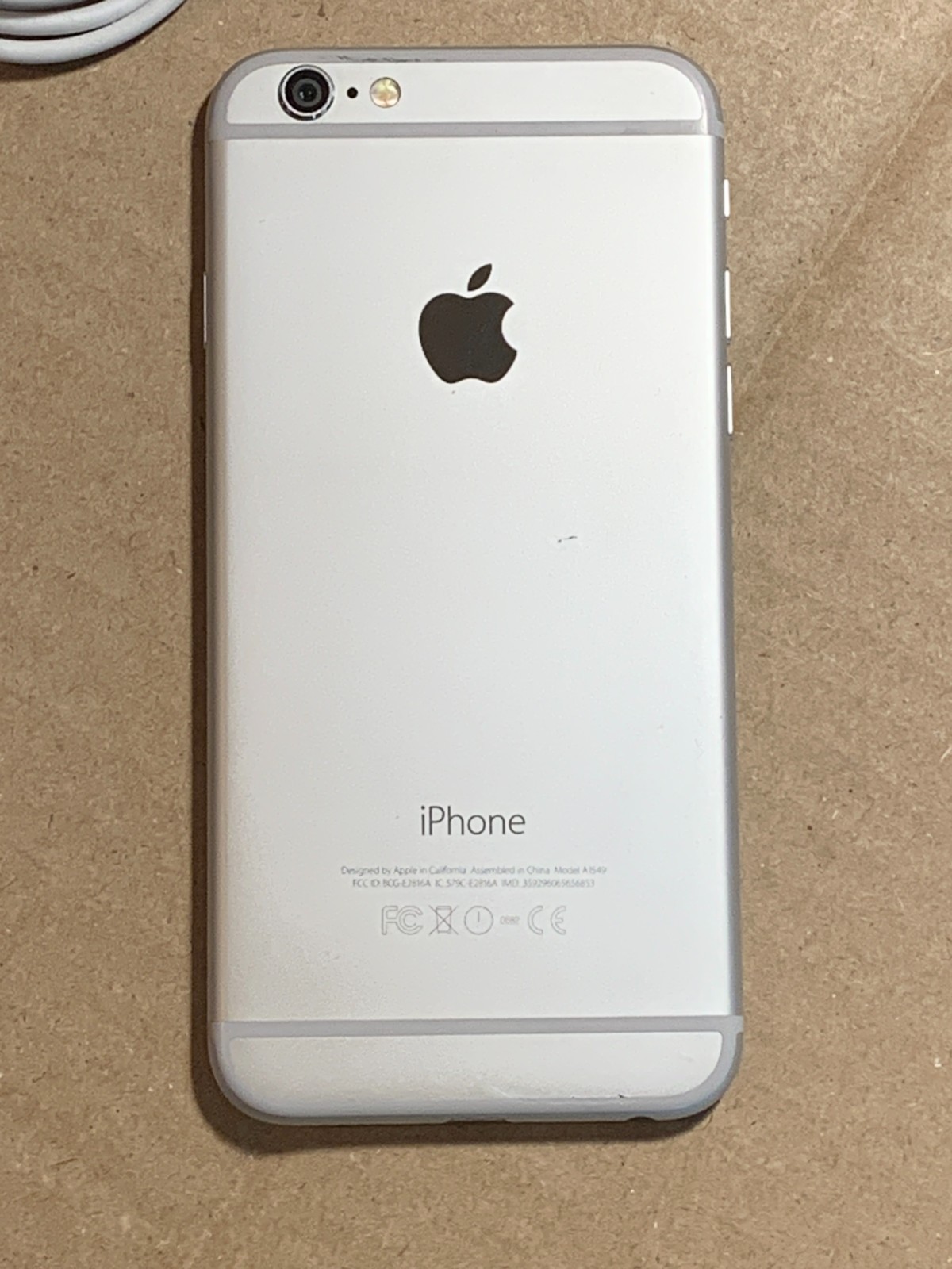 Apple iPhone 6 – 16GB Silver (Unlocked) A1549 ios 11