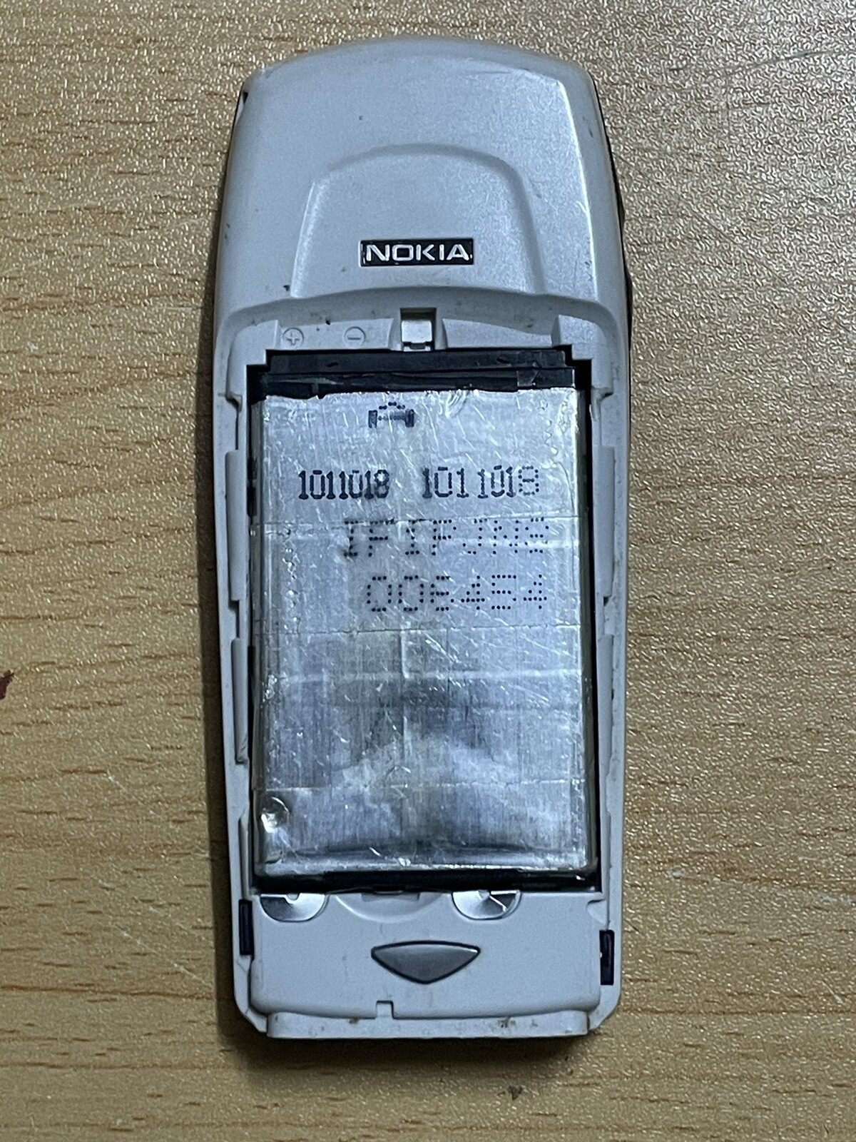 Nokia 6100 NPL-2 Germany Mobile Phone No Ringtone Rest Ok