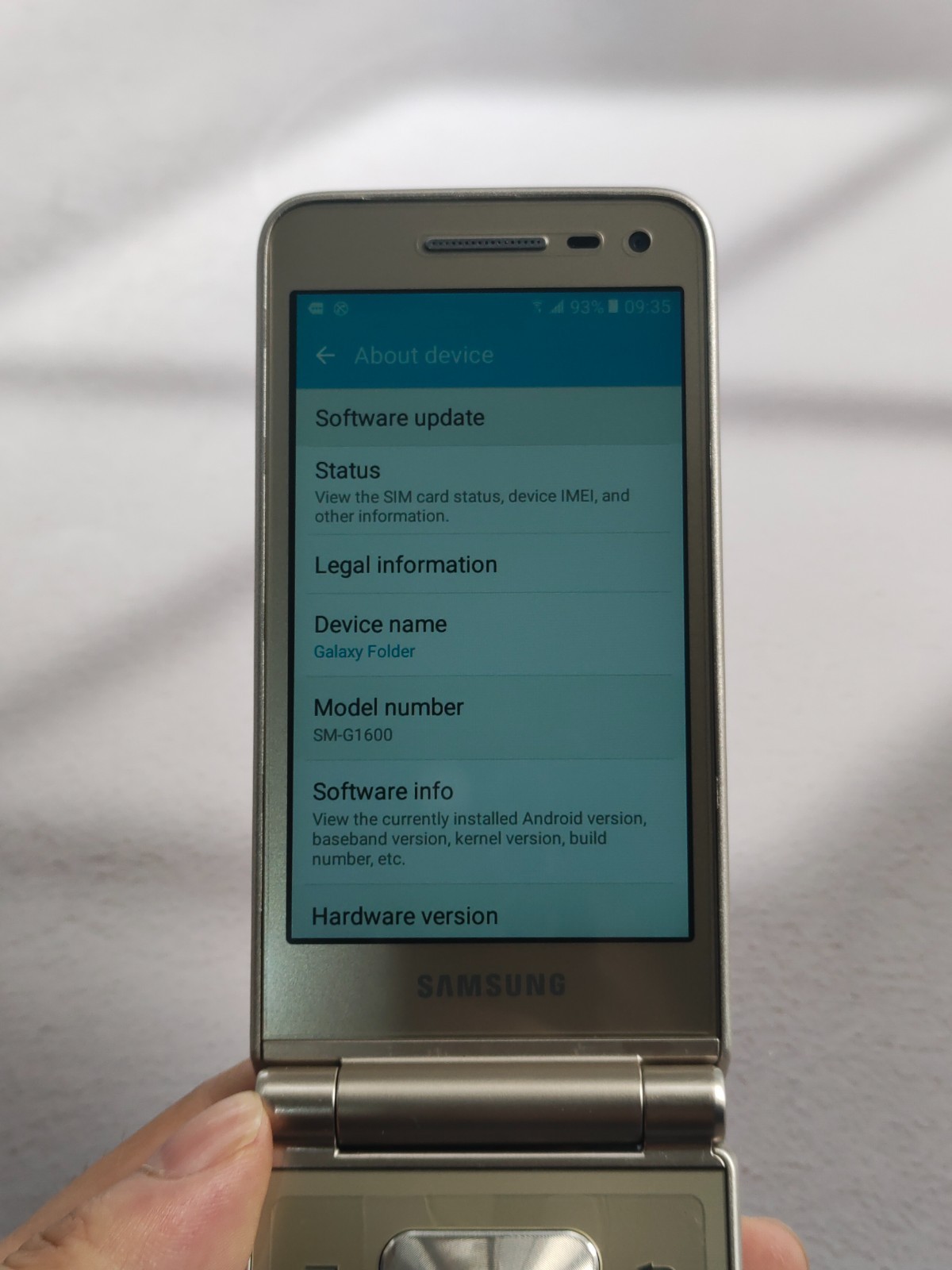 Boxed Samsung Galaxy Folder G1600 16GB Unlocked Flip Andriod SmartPhone Dual SIM