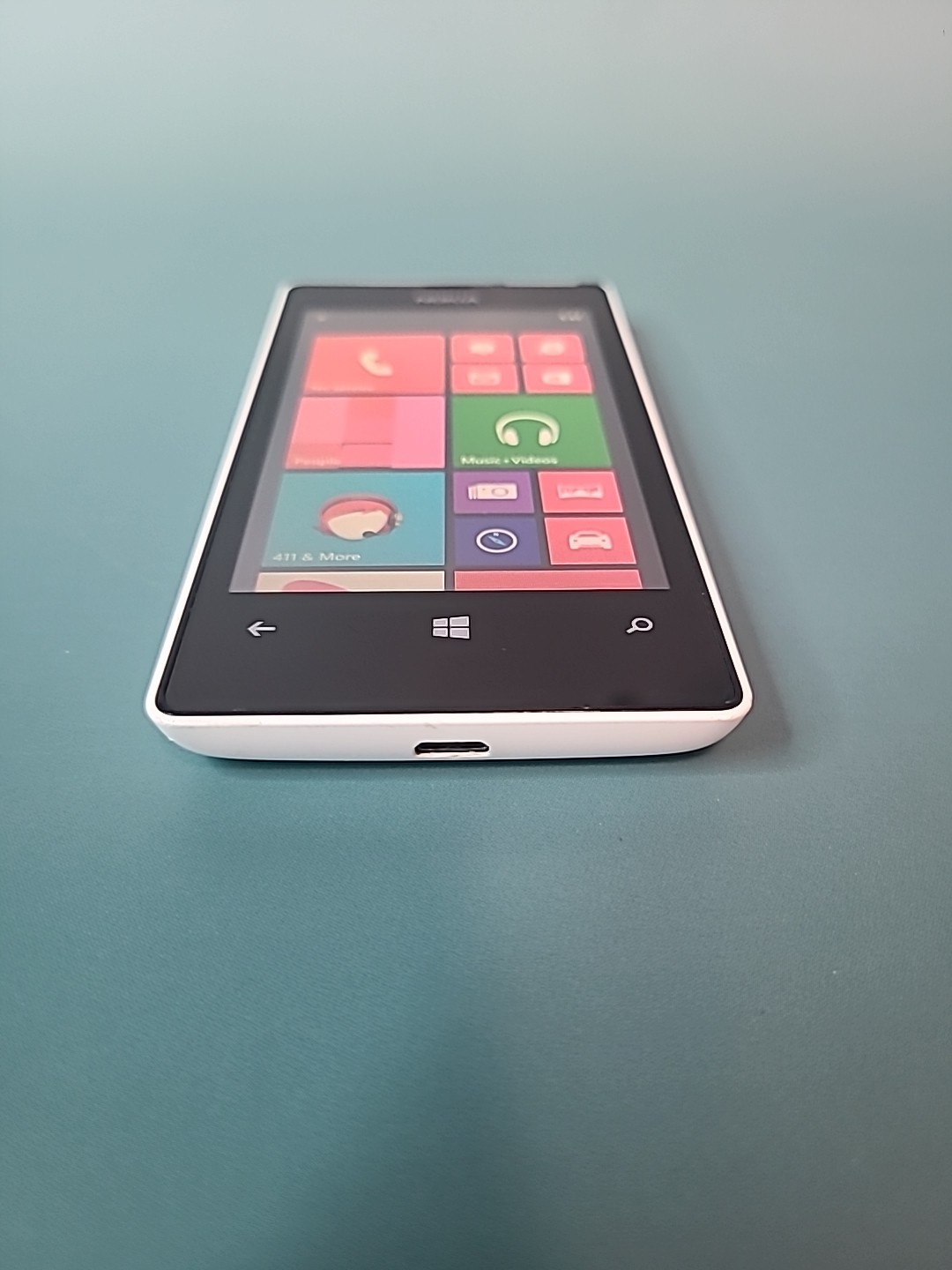 Nokia Lumia 521 RM-917 – T-Mobile – 8GB – White – Mint Condition