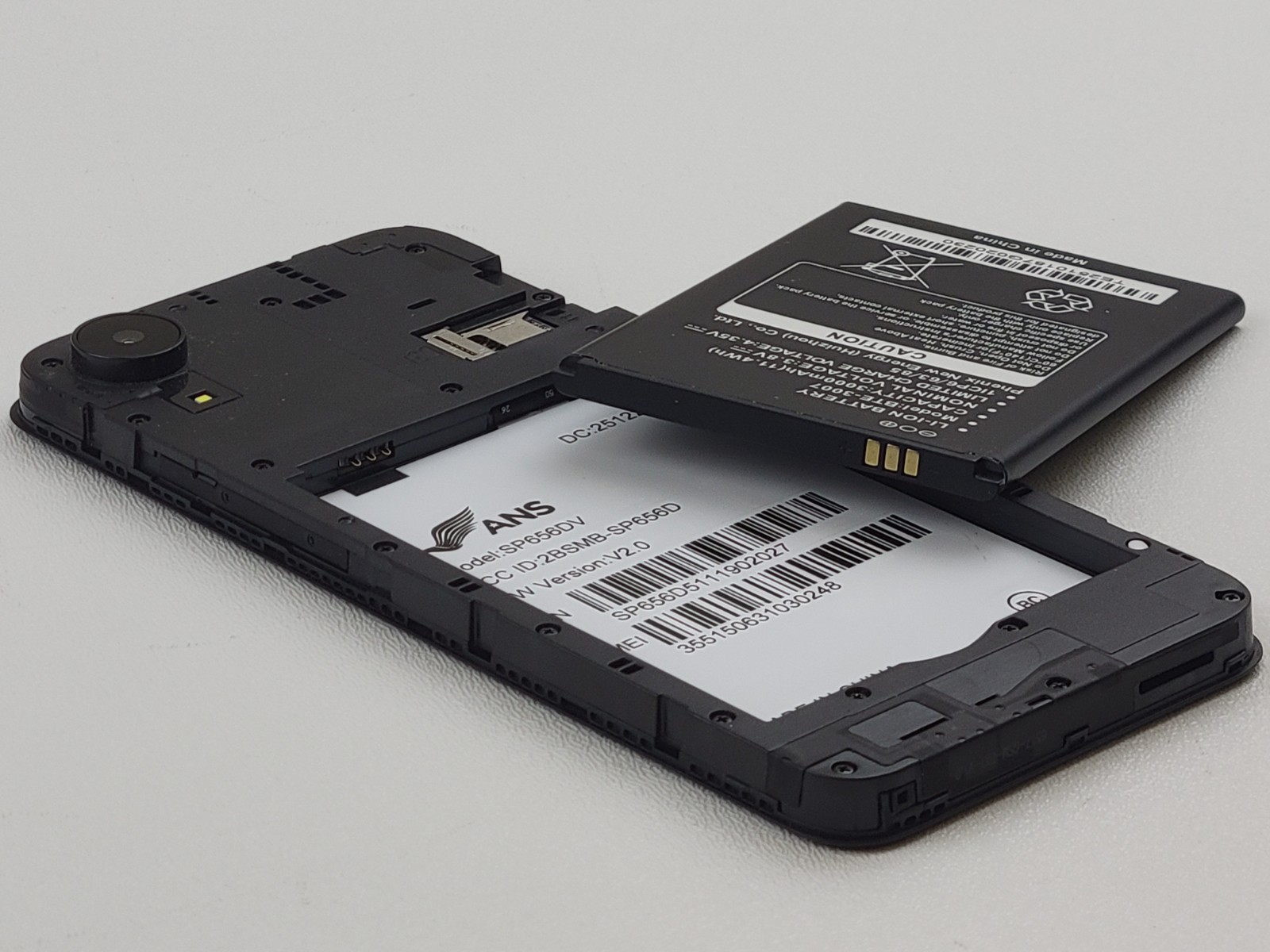 ANS Artia SP656DV – 32GB – (CARRIER UNKNOWN) Smartphone – SMALL ISSUE – H8129