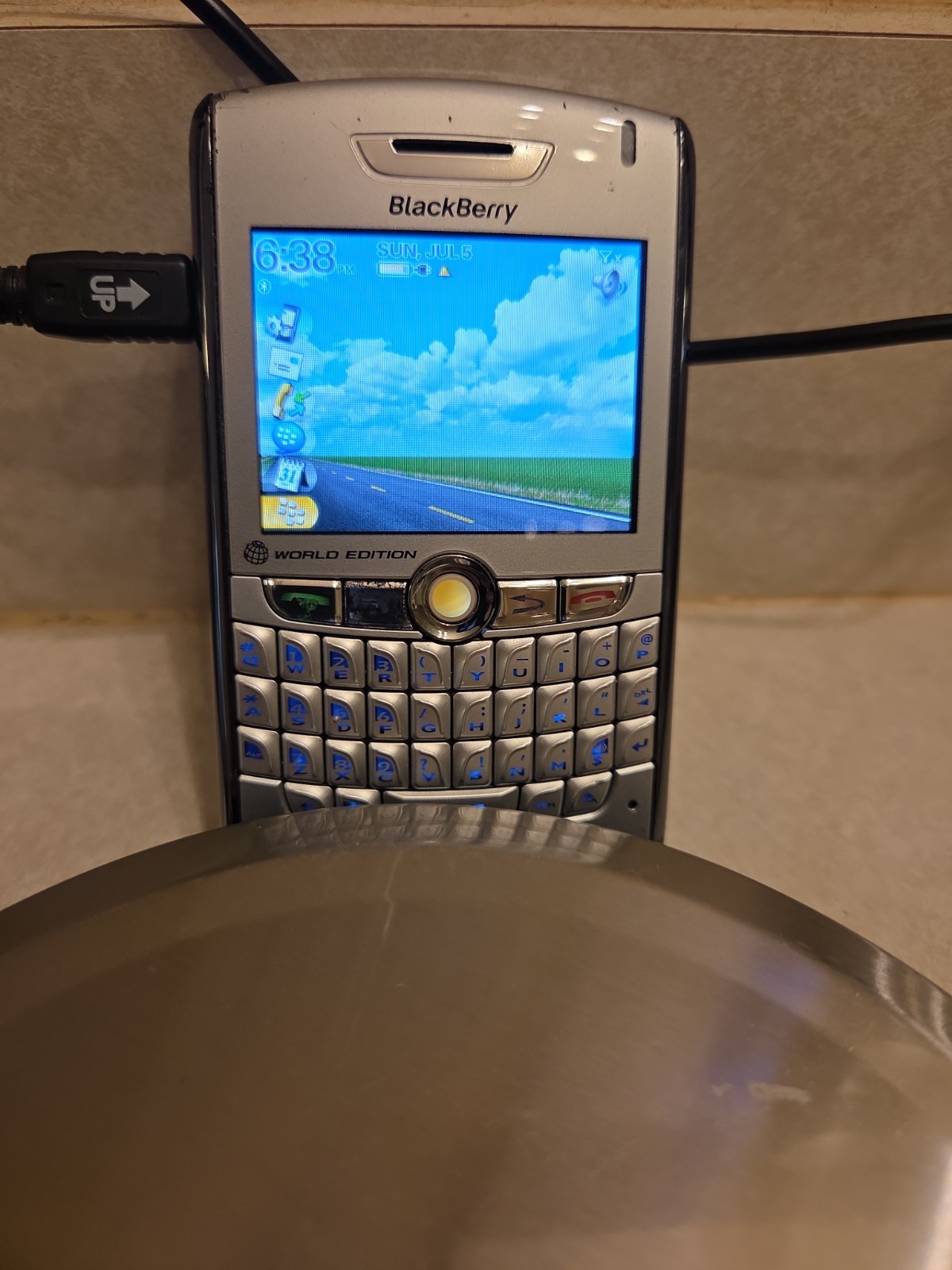 Blackberry World Edition All Functions Working