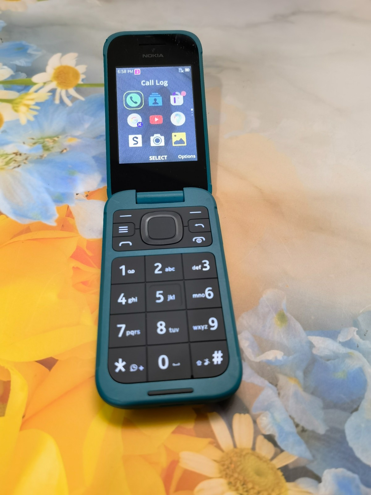 Unlocked Nokia 2780 Flip Big Keyboat 4G LTE WIFI 4GB 512MB Phone 2.7″ WIFI