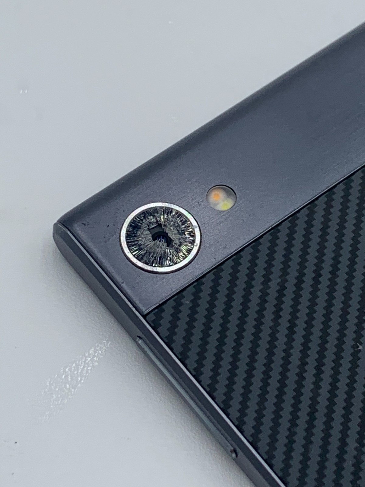 BlackBerry Motion Dual BBD100-2 32GB Unlocked Android Smartphone Black Fair/PHOT