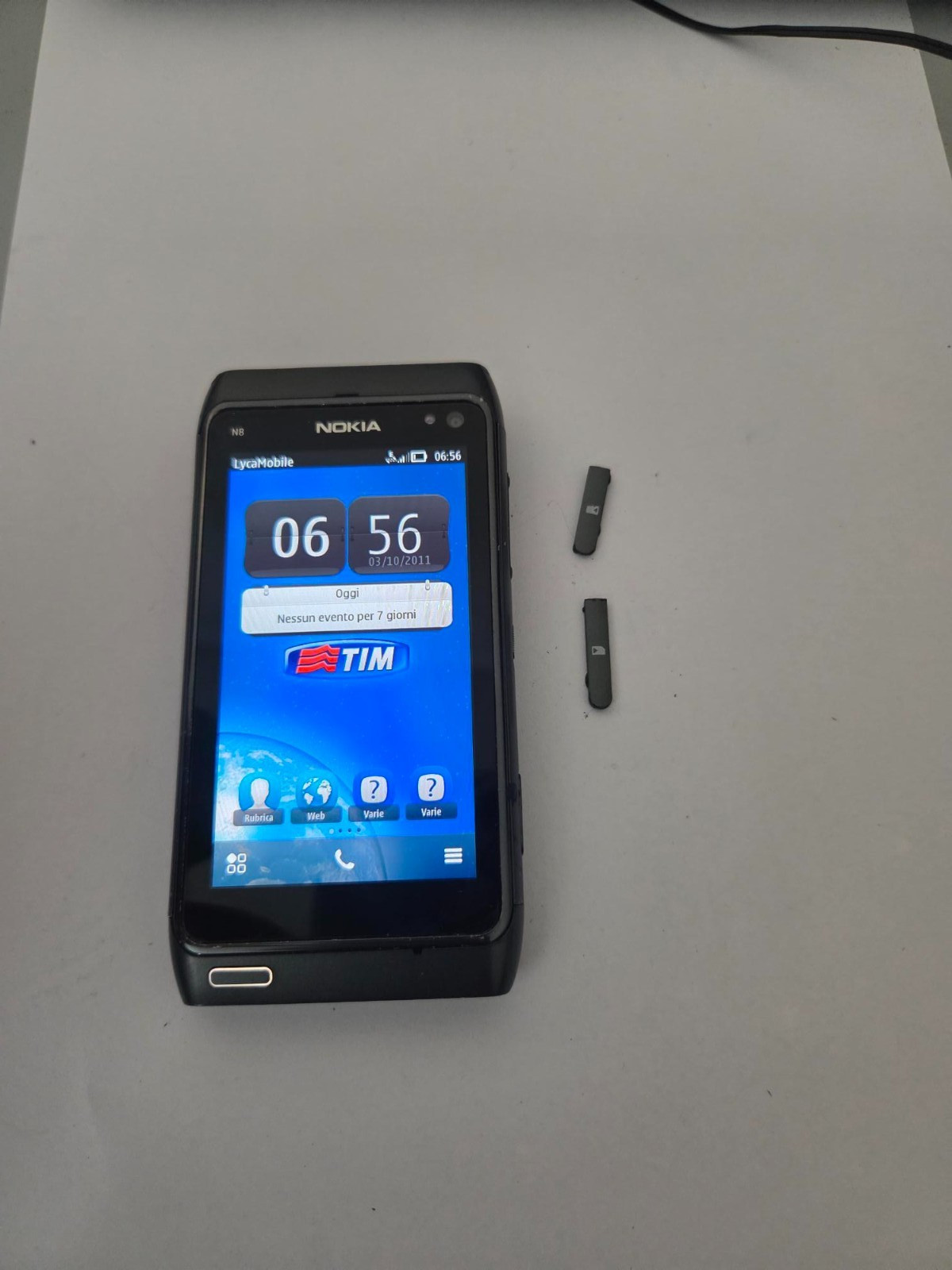 NOKIA N8 GSM UNLOCKED SIM FREE UNLOCK CELL PHONE