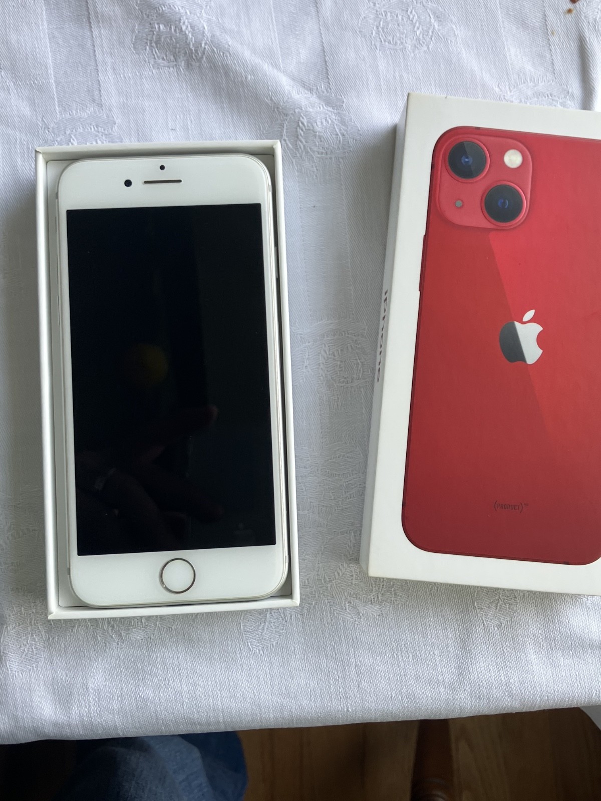 Apple iPhone 7 128GB white/silver unlocked A1660 ios 15.8