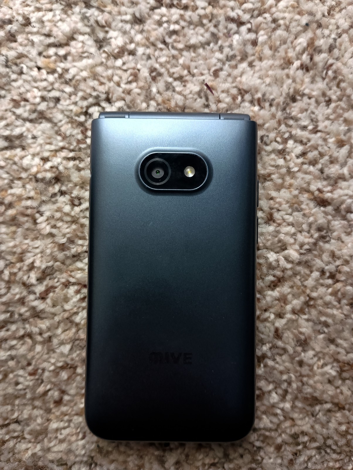 ALT MIVE Style Folder 2 32GB AT-M140 LTE/3g Black slightly used