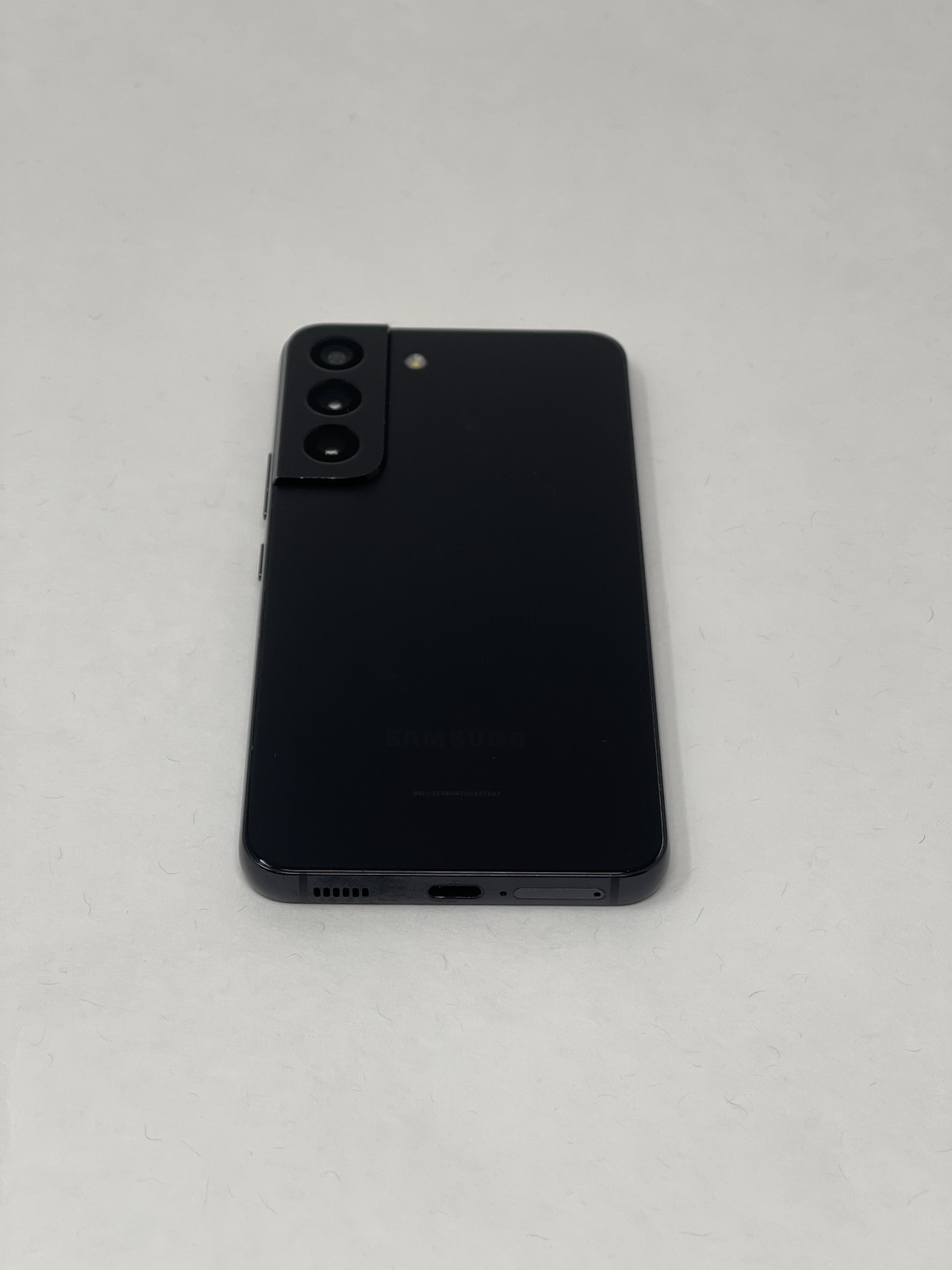 Samsung Galaxy S22 Unlocked 256GB SM-S901U1 Phantom Black Good