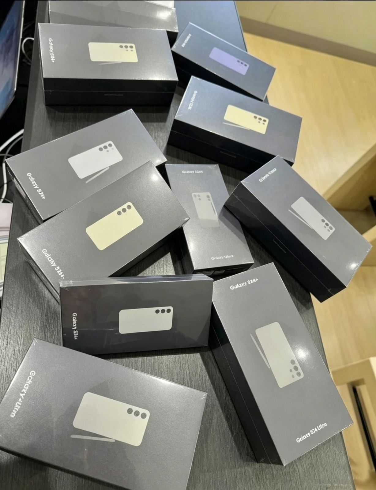 NEW Sealed Samsung Galaxy S23 Ultra/S22 Ultra/S24 Ultra/S23+/S22+ 5G Unlocked US