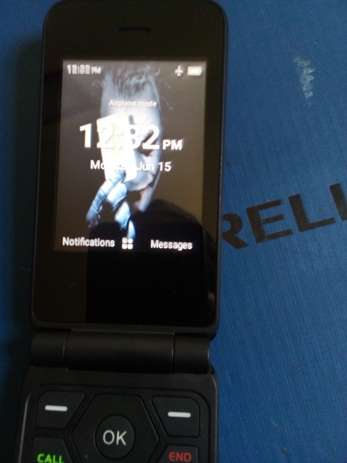 Summit SLD06D Flip Phone Boost Mobile 4G LTE Large Buttons Camera Black