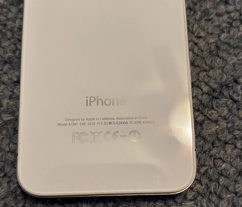 Apple iPhone 4S A1387 White