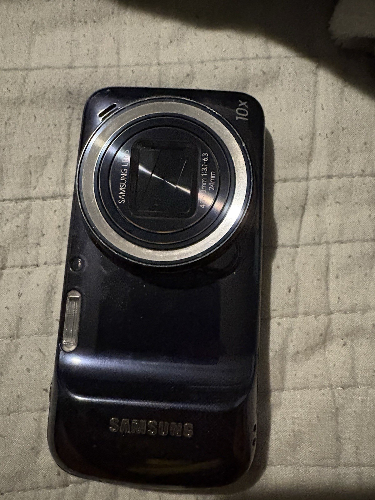 Samsung Galaxy S4 Zoom 16GB GSM Unlocked Smartphone C-101