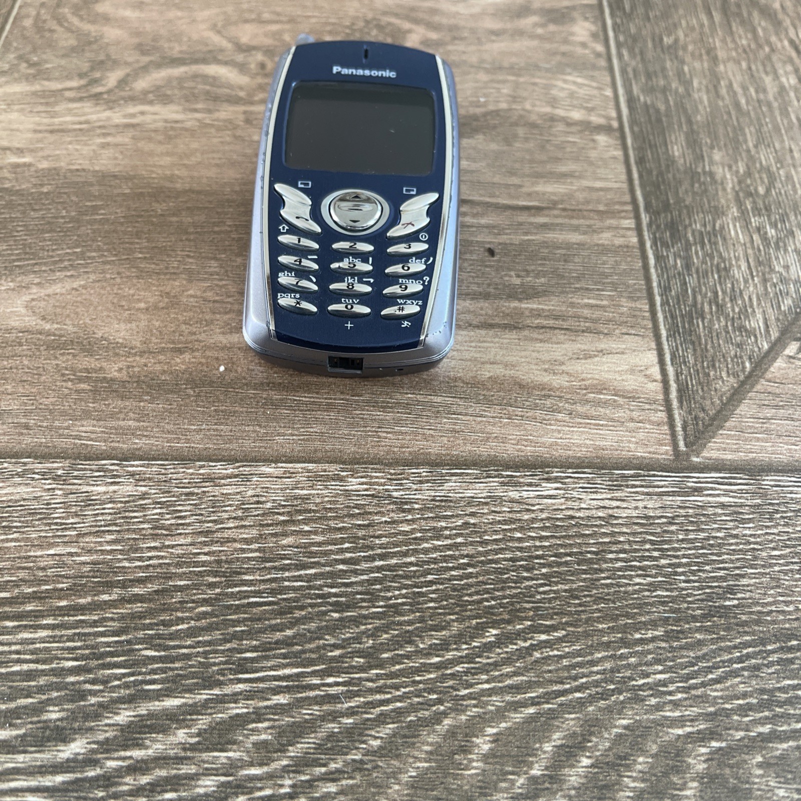 Panasonic EB-G51M mini Mobile Phone UNTESTED without-CHARGER g50 a100 Blue———20