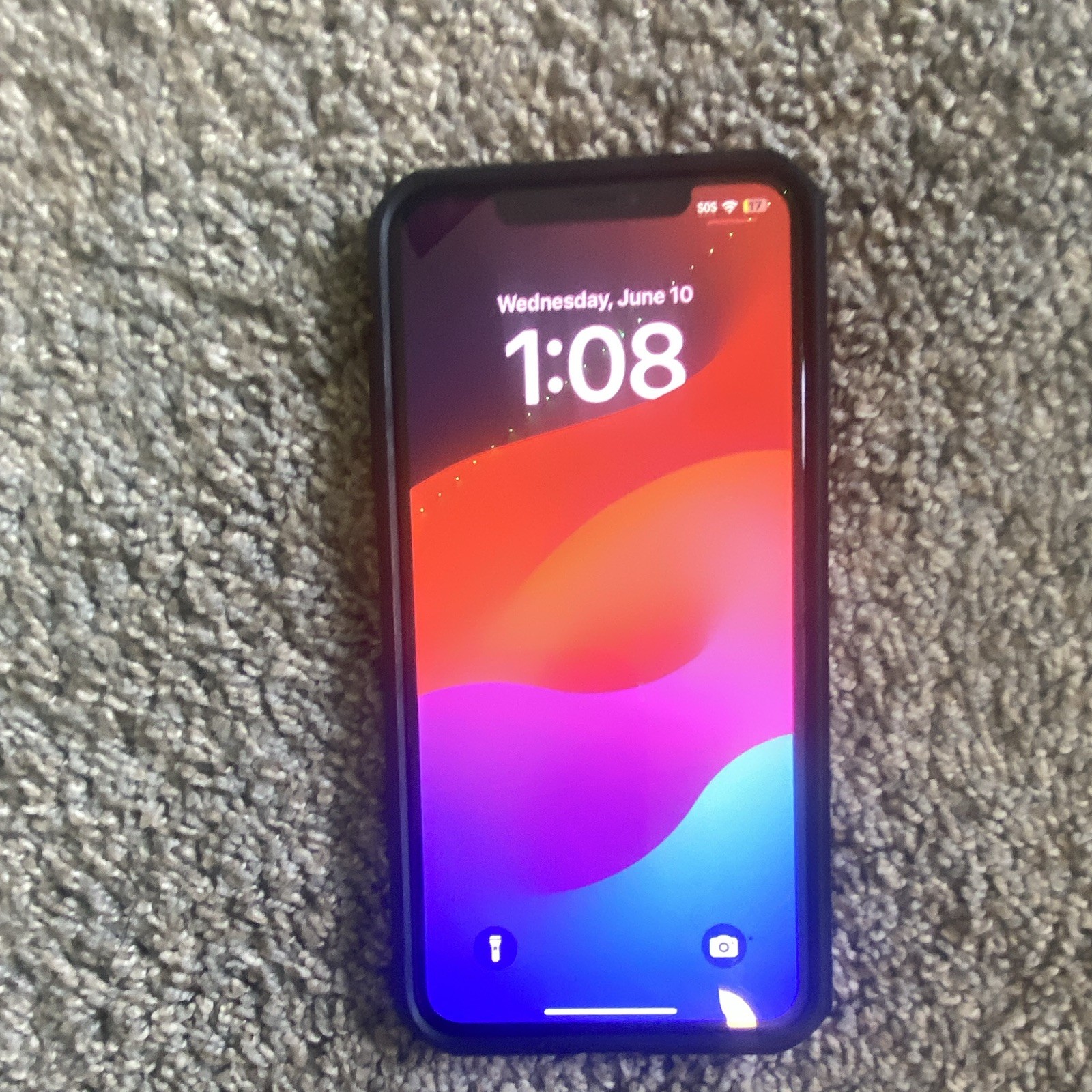 Apple iPhone XS Max 64GB Silver iOS Smartphone 12MP Wi-Fi Bluetooth MT5C2LL/A