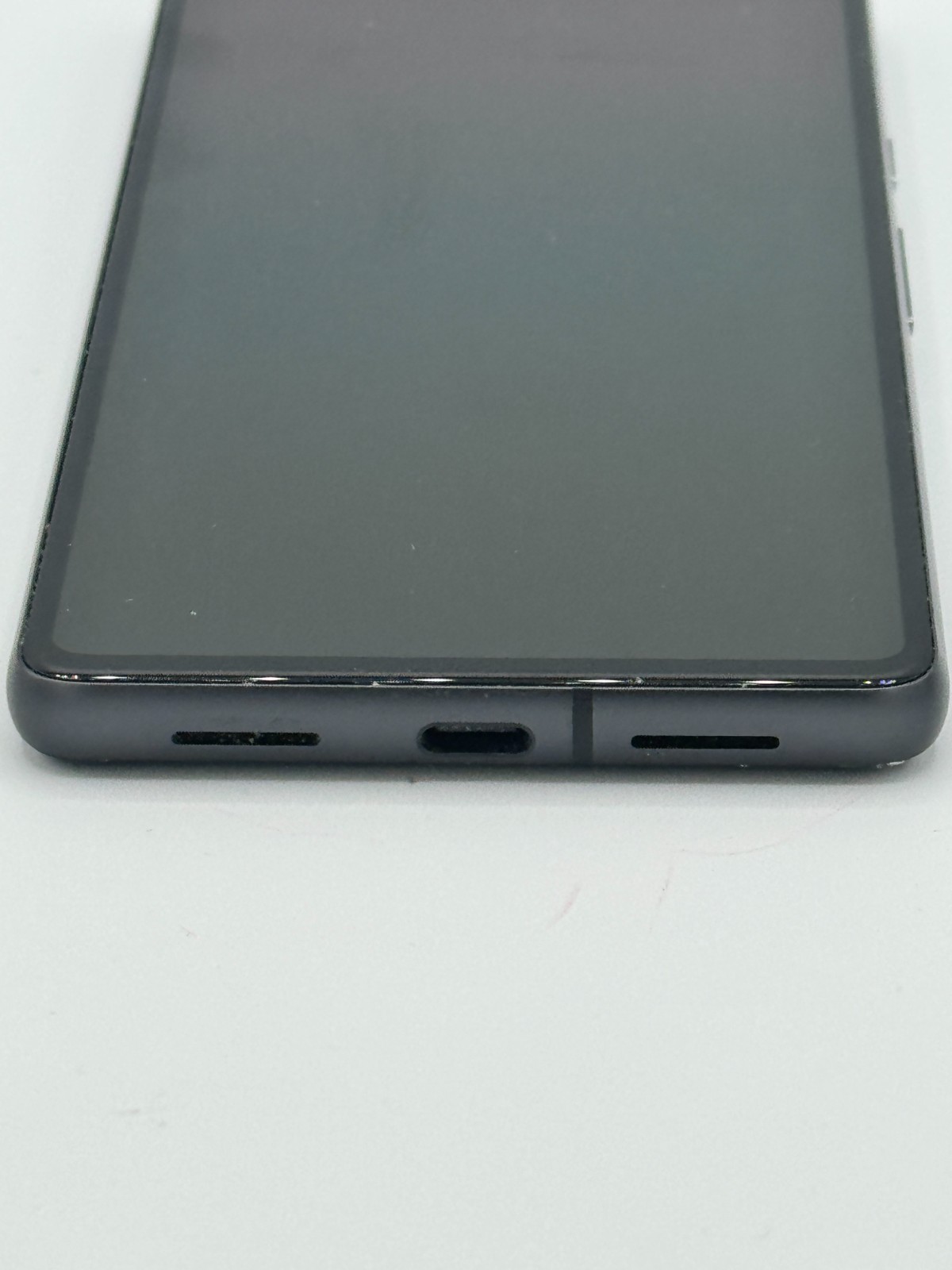 Google Pixel 7 – 128 GB – Obsidian (Unlocked)- Battery 97%- LCD ISSUES
