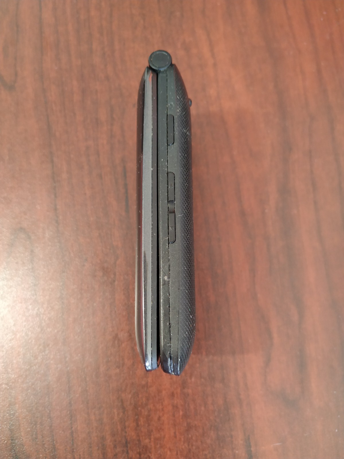 Alcatel 4044O 1GB AT&T Flip Cell Phone Works Great (Big Buttons)