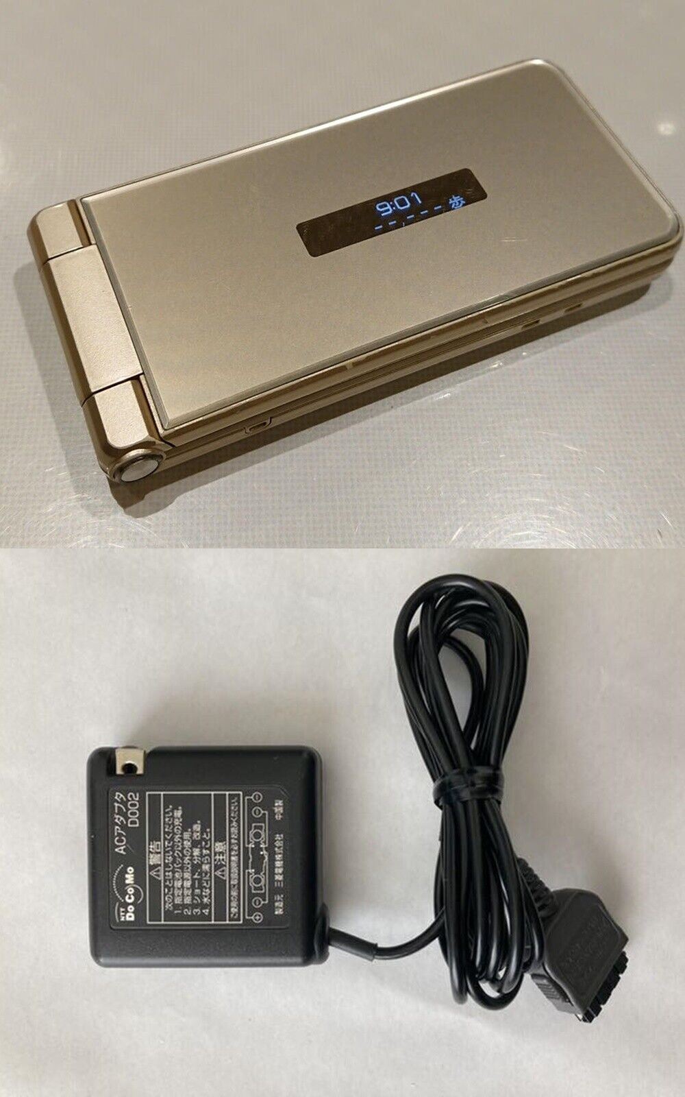 SHARP SH-01J AQUOS KEITAI DOCOMO Android Flip Phone Unlocked Gold