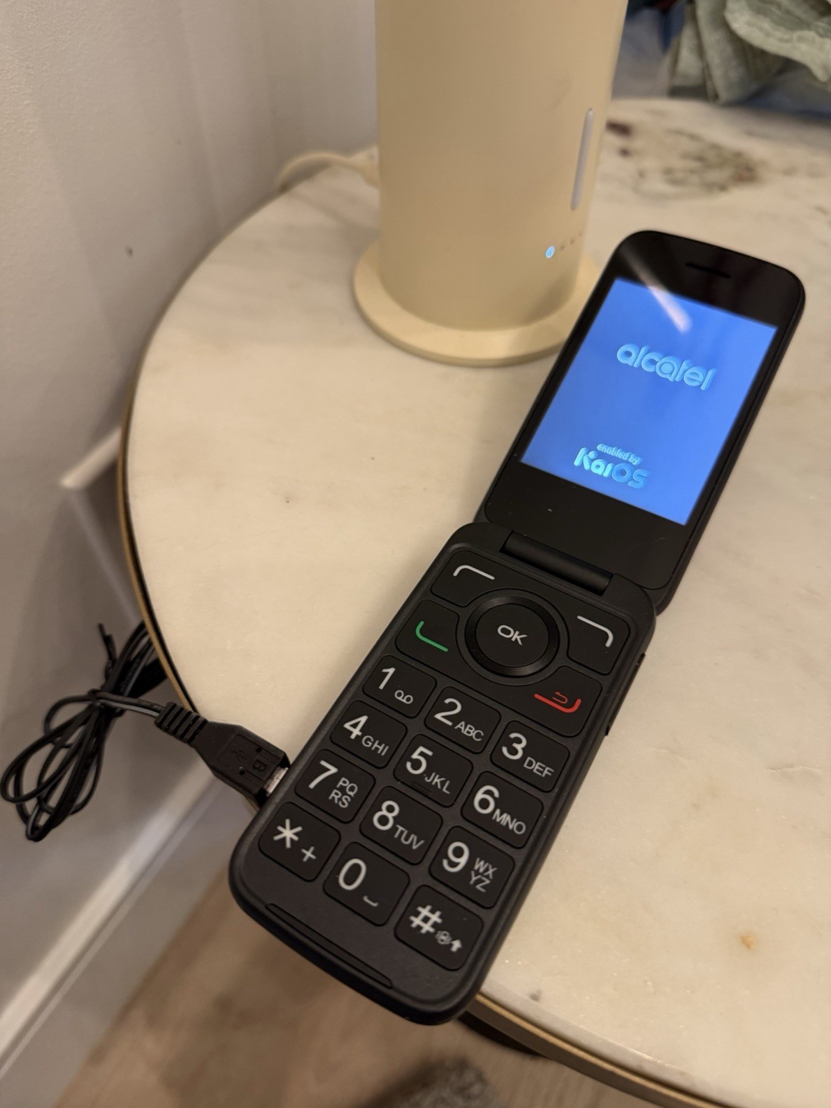 MyFlip – 4 GB – Black (TracFone)