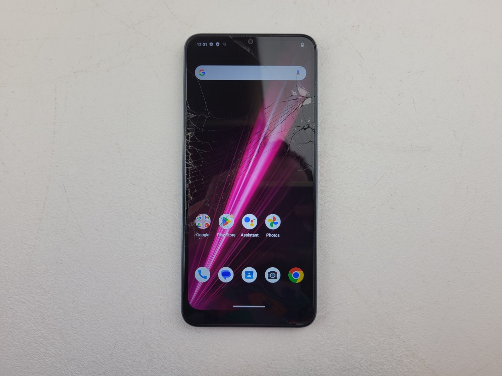 T-Mobile REVVL 6 (TMAF025G) 64GB – Blue (T-Mobile) Smartphone – CRACKED – H6385