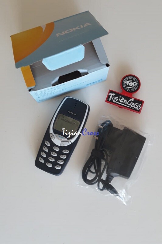 NOKIA 3310 x ORIGINAL Sports Work NEW Vintage Style Refly MOBILE Phone