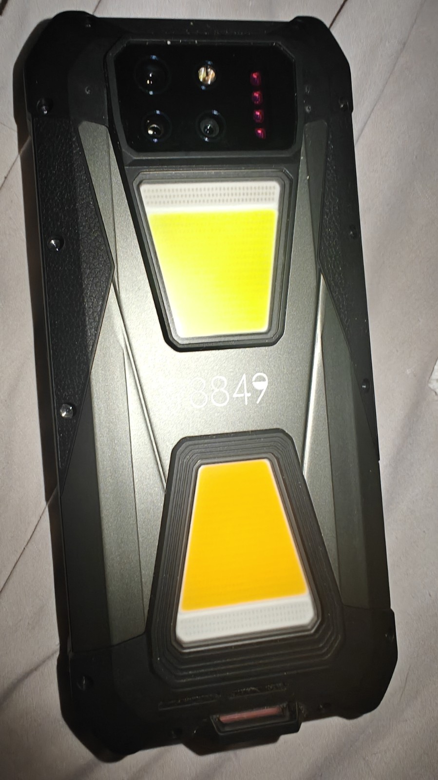 Unihertz 8849 Tank 3S Night Vision Projector Rugged Phone 12GB+256GB – Excellent
