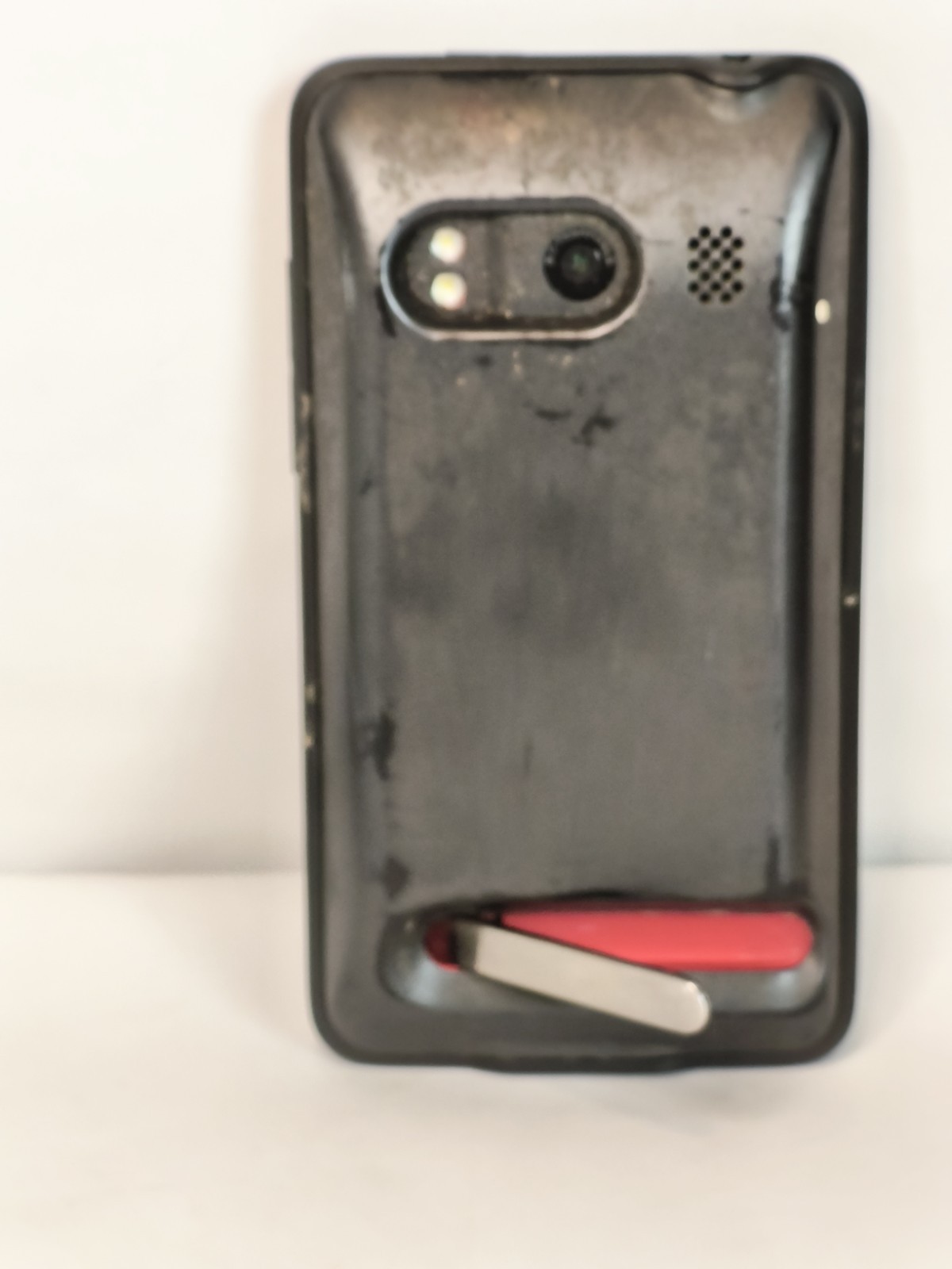 HTC Evo4G smartphone. Sprint. powers on. Parts/repair only.