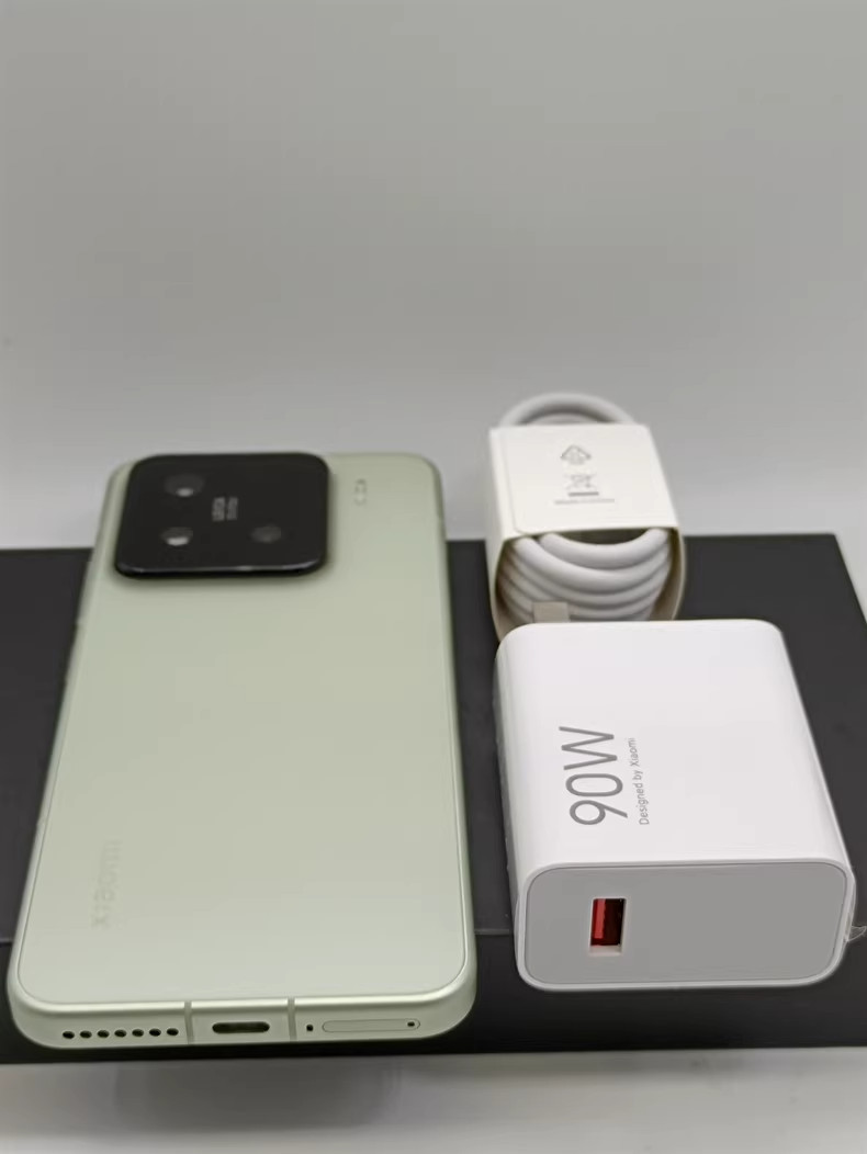 Original Xiaomi 15 5G HyperOS 2 6.36″ Snapdragon 8 Elite International Version