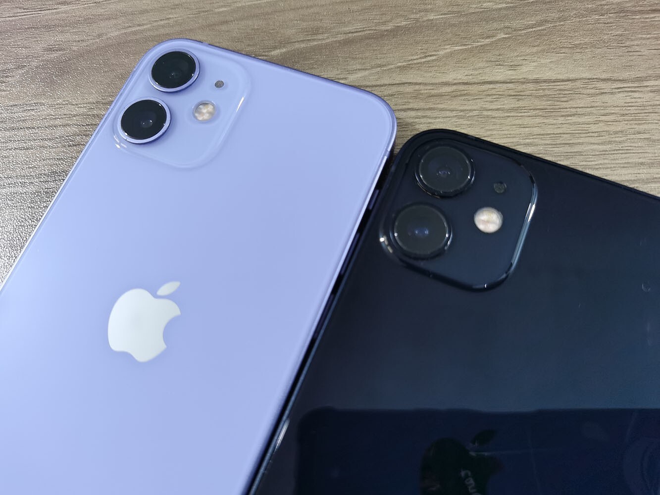 Apple iPhone 12 mini (Unlocked) With Face ID 64/128/256GB IOS Phone