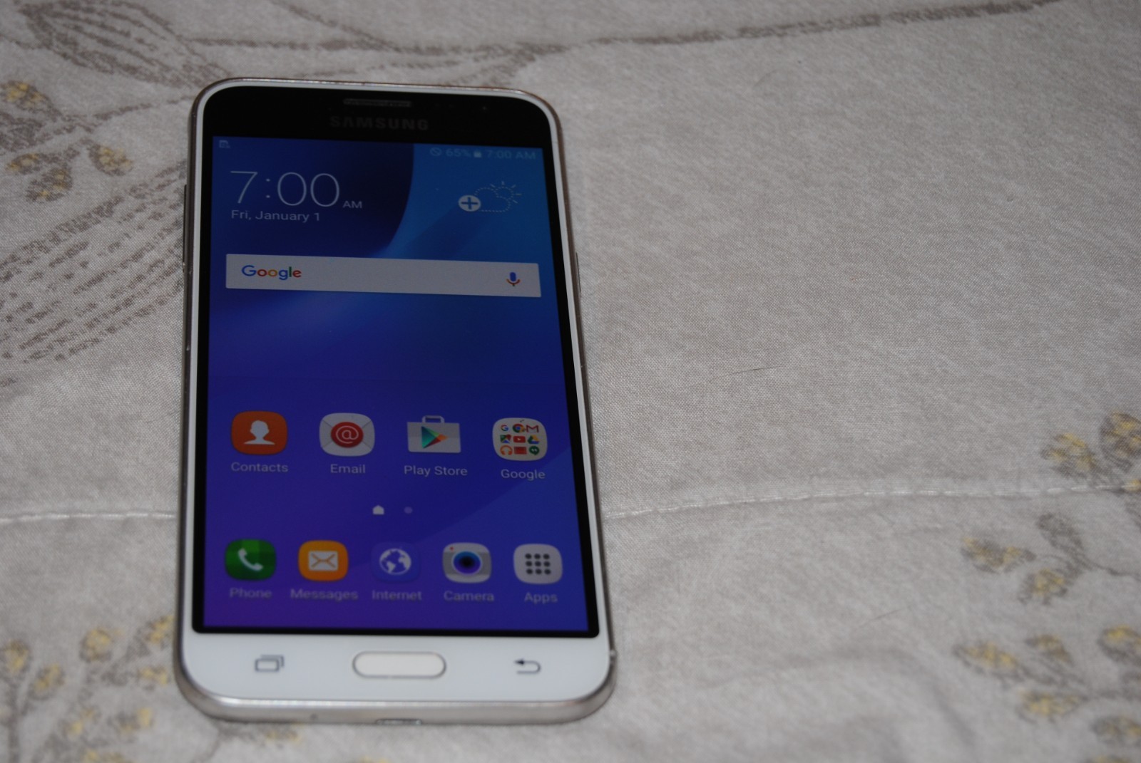 Samsung Galaxy Amp Prime – 16 GB – White (Cricket Wireless)
