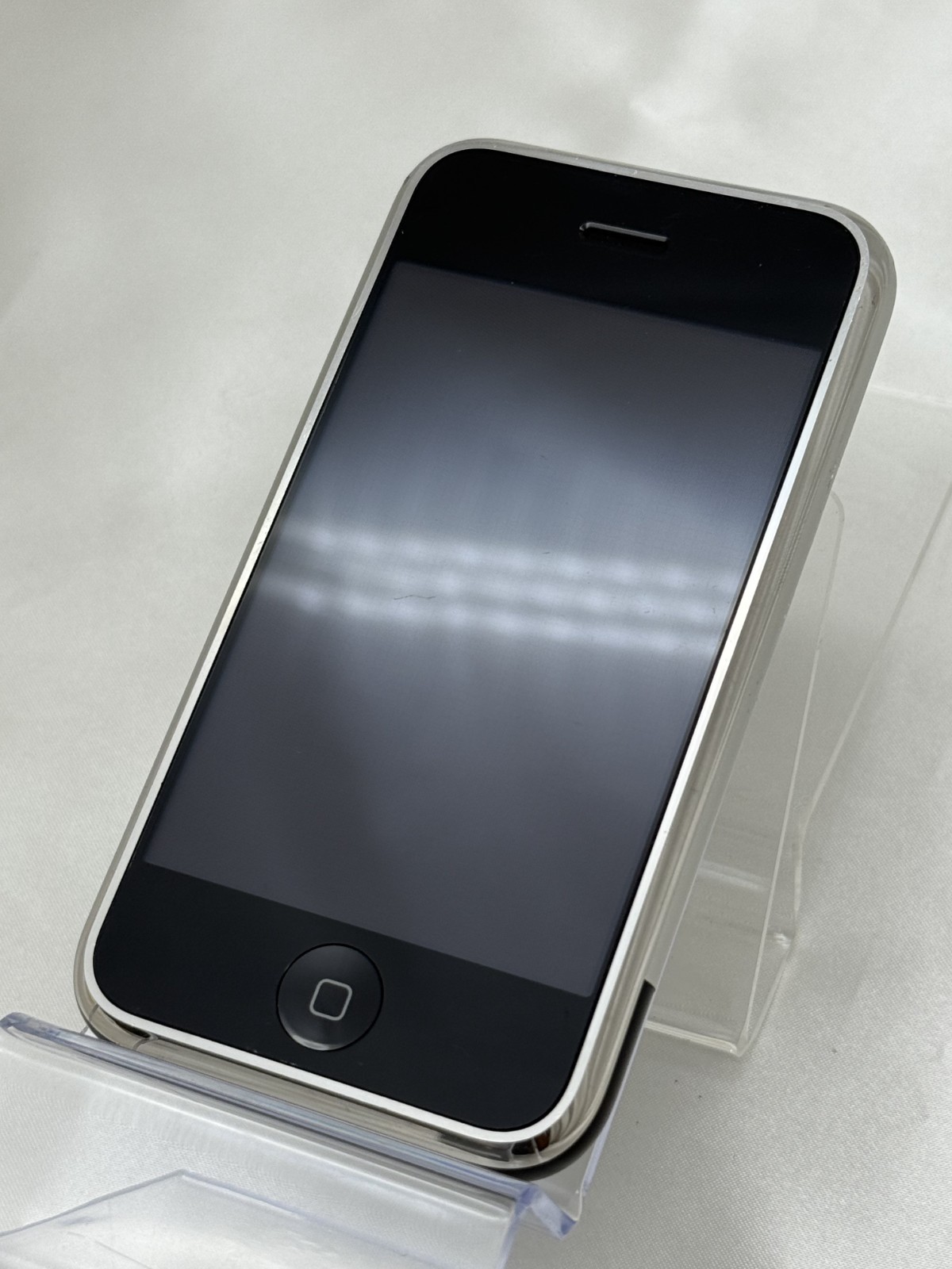 Apple iPhone 1st Generation 2G 4GB AT&T A1203 (GSM) iOS 1.0