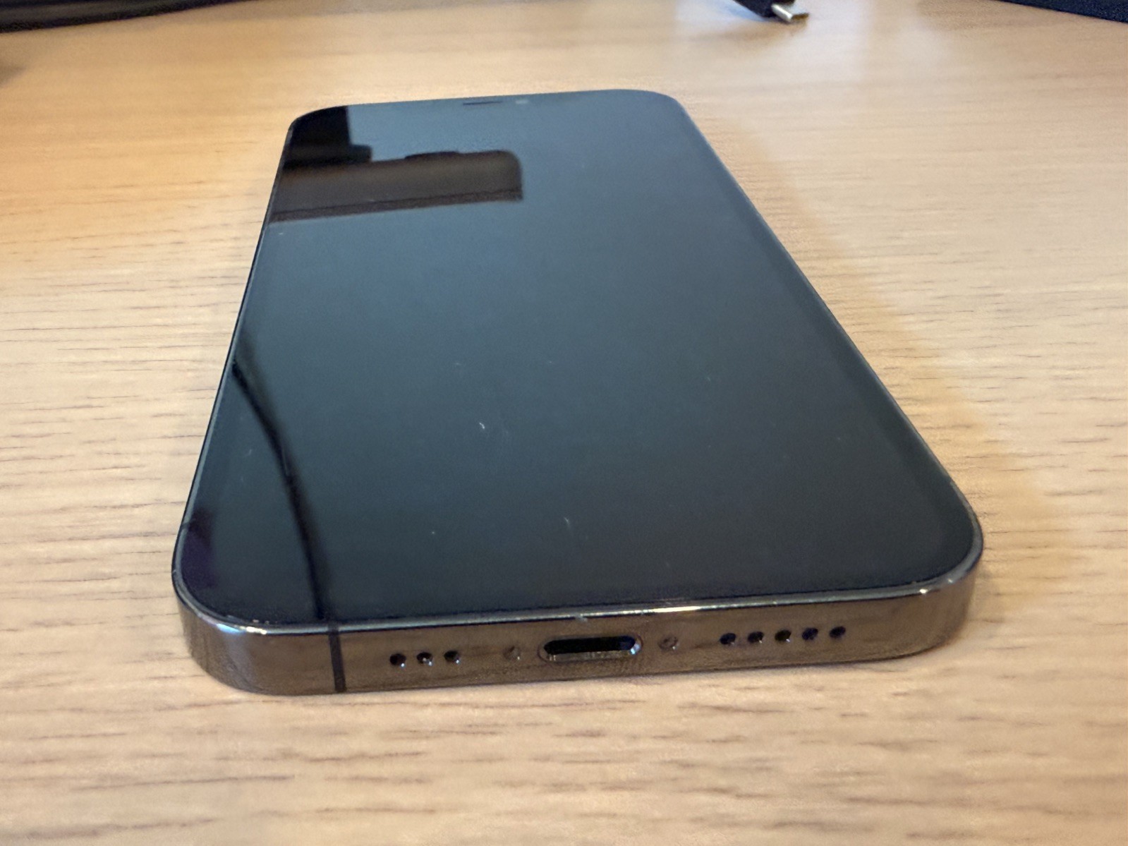 Apple iPhone 12 Pro – 256GB – Graphite (Factory Unlocked) – Fair Condition