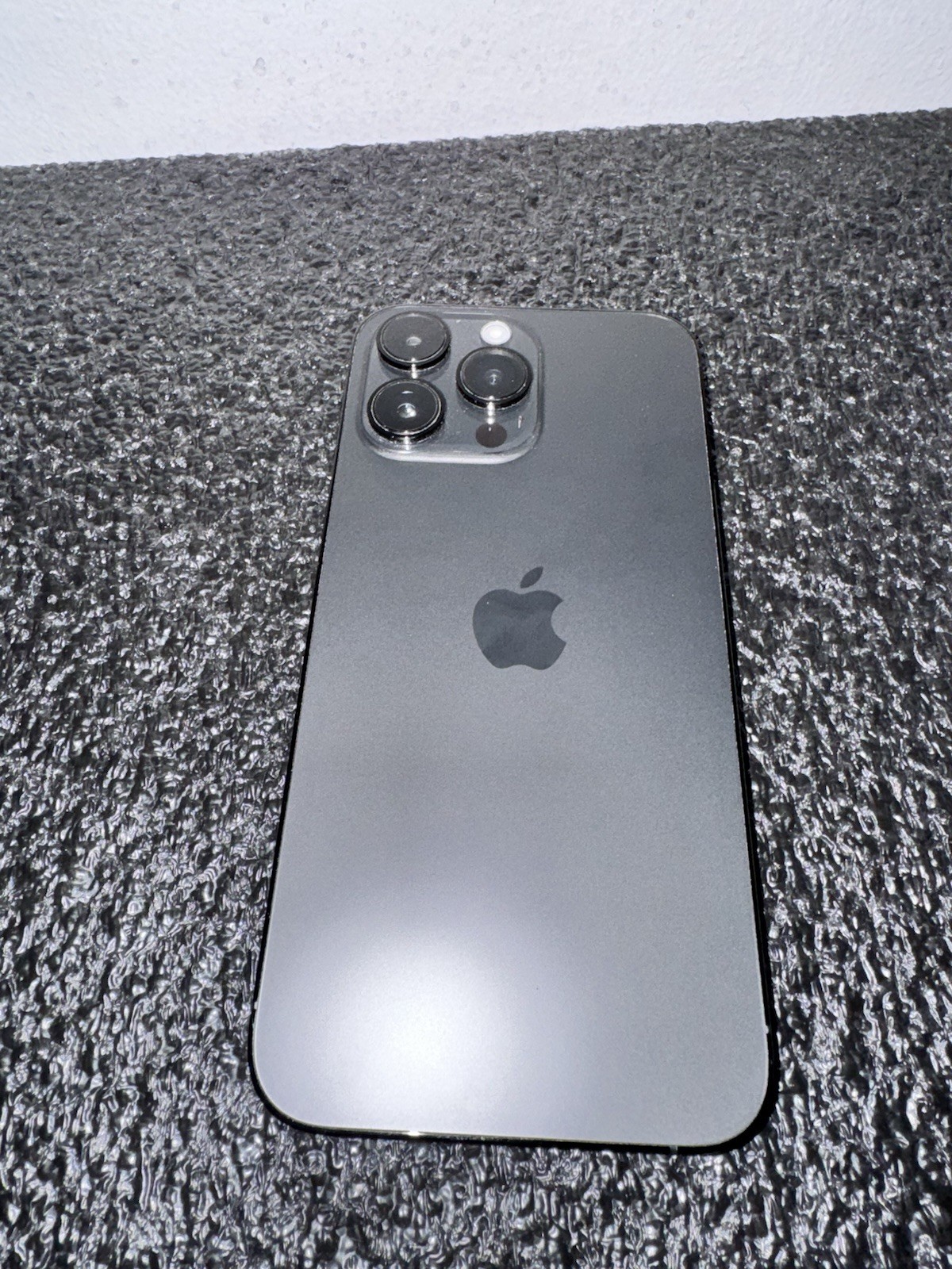 Apple iPhone 14 Pro Max 512GB A2651 Space Black (Unlocked) – Grade C