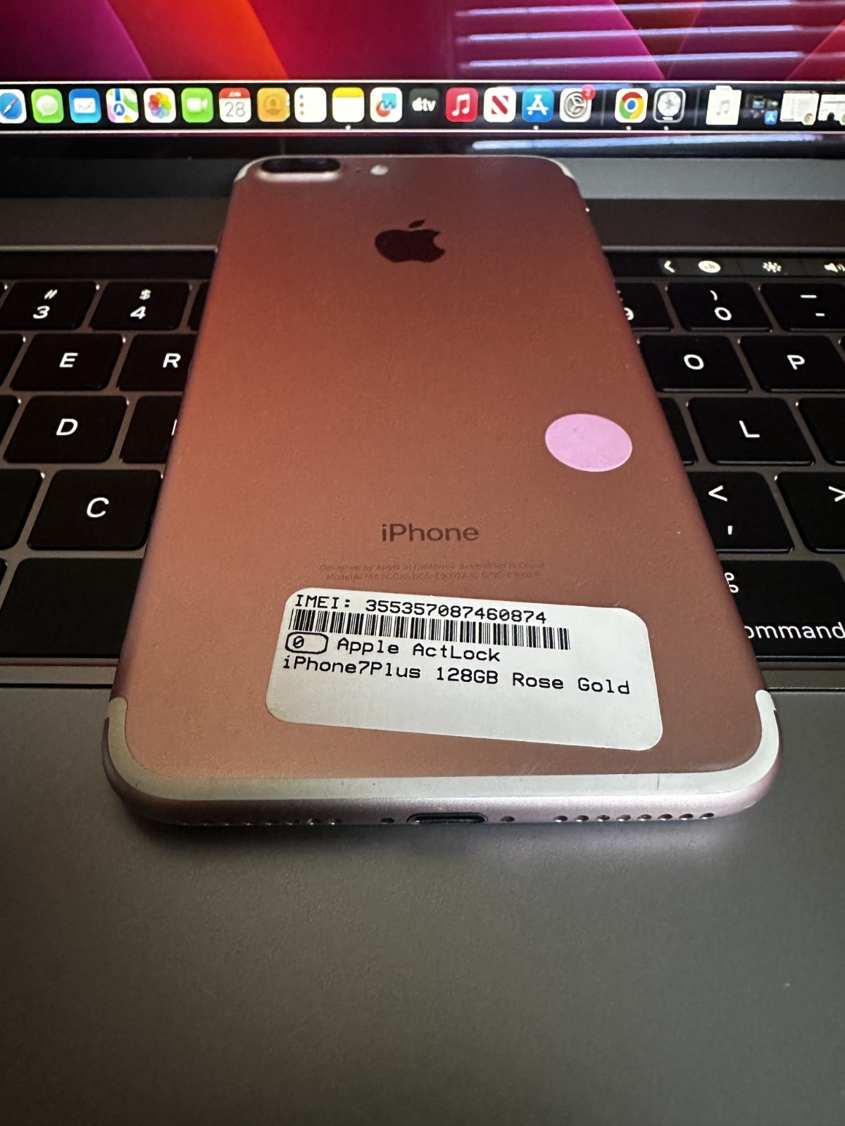 iPhone 7Plus – 128GB – Rose Gold (For Parts not working ) (QUICK SALE)