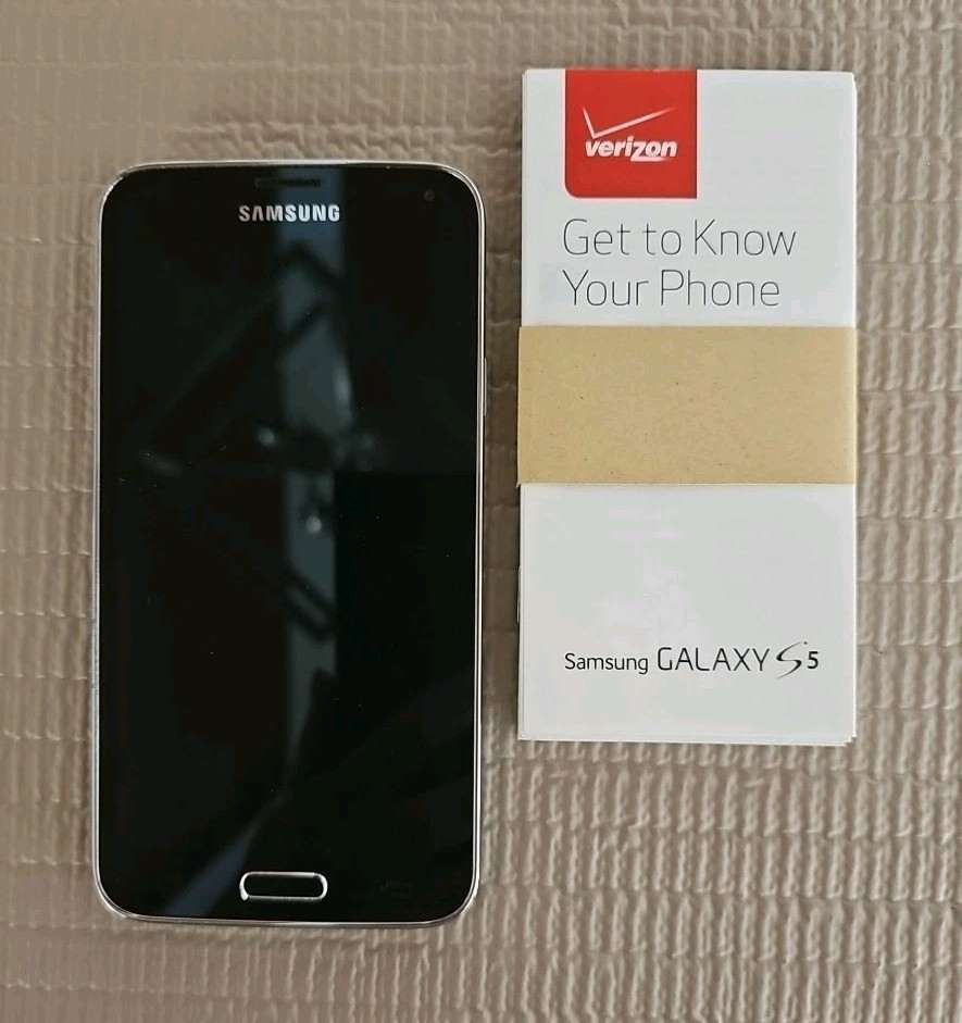 Samsung Galaxy S5 SM-G900V (Verizon) Black 16GB with Box See Pictures