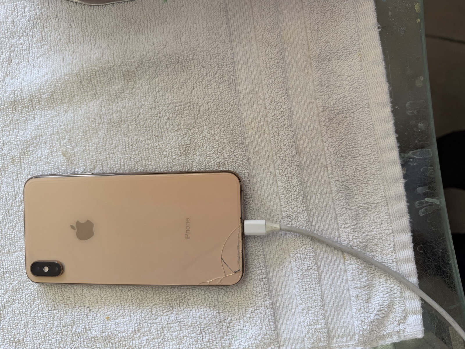everything use good but you need replacement battery and scratches back corner