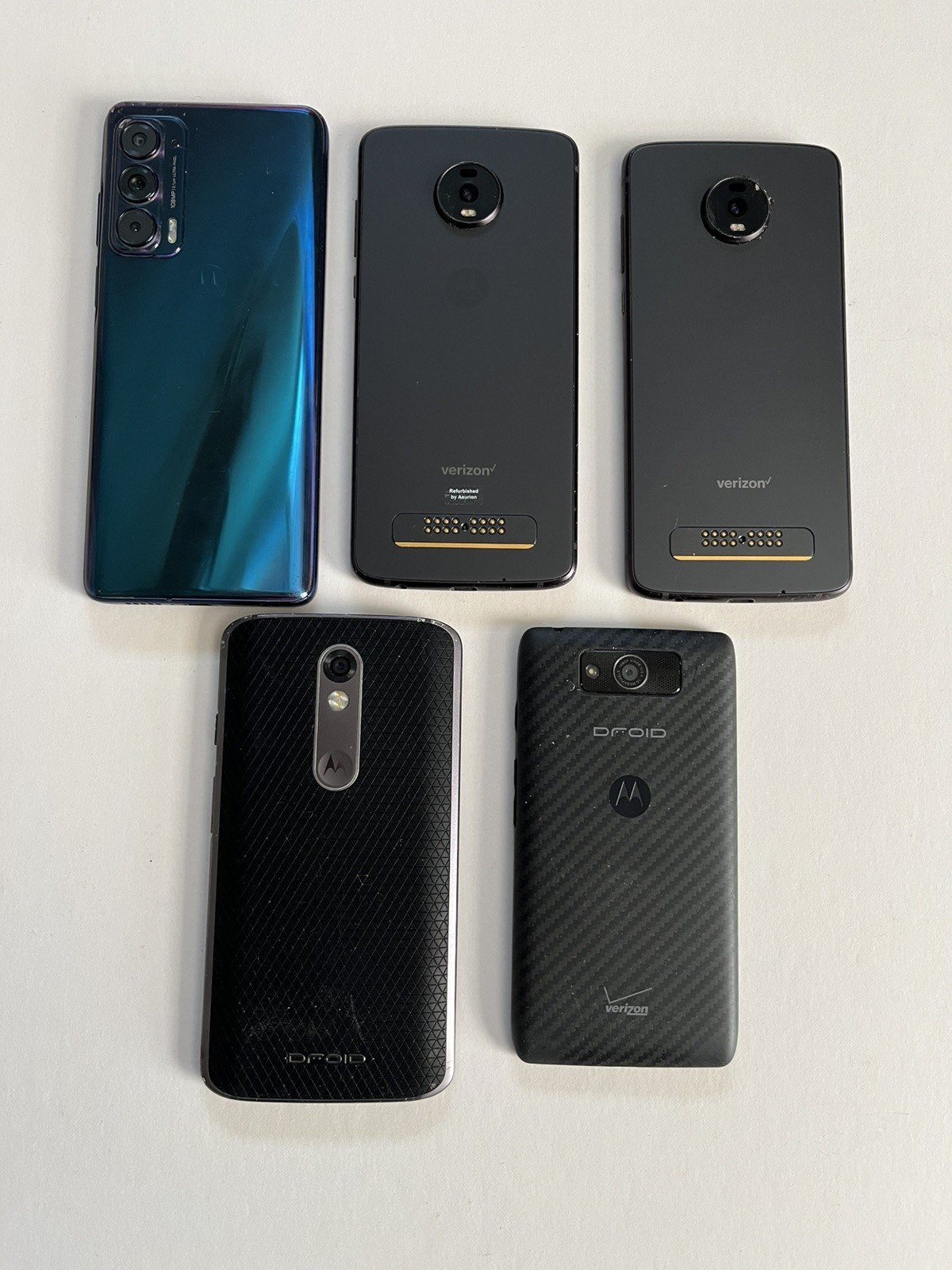 Motorolas Lot 108mp 2.1 UM Ultra Pixel Camera And Droid Cell
