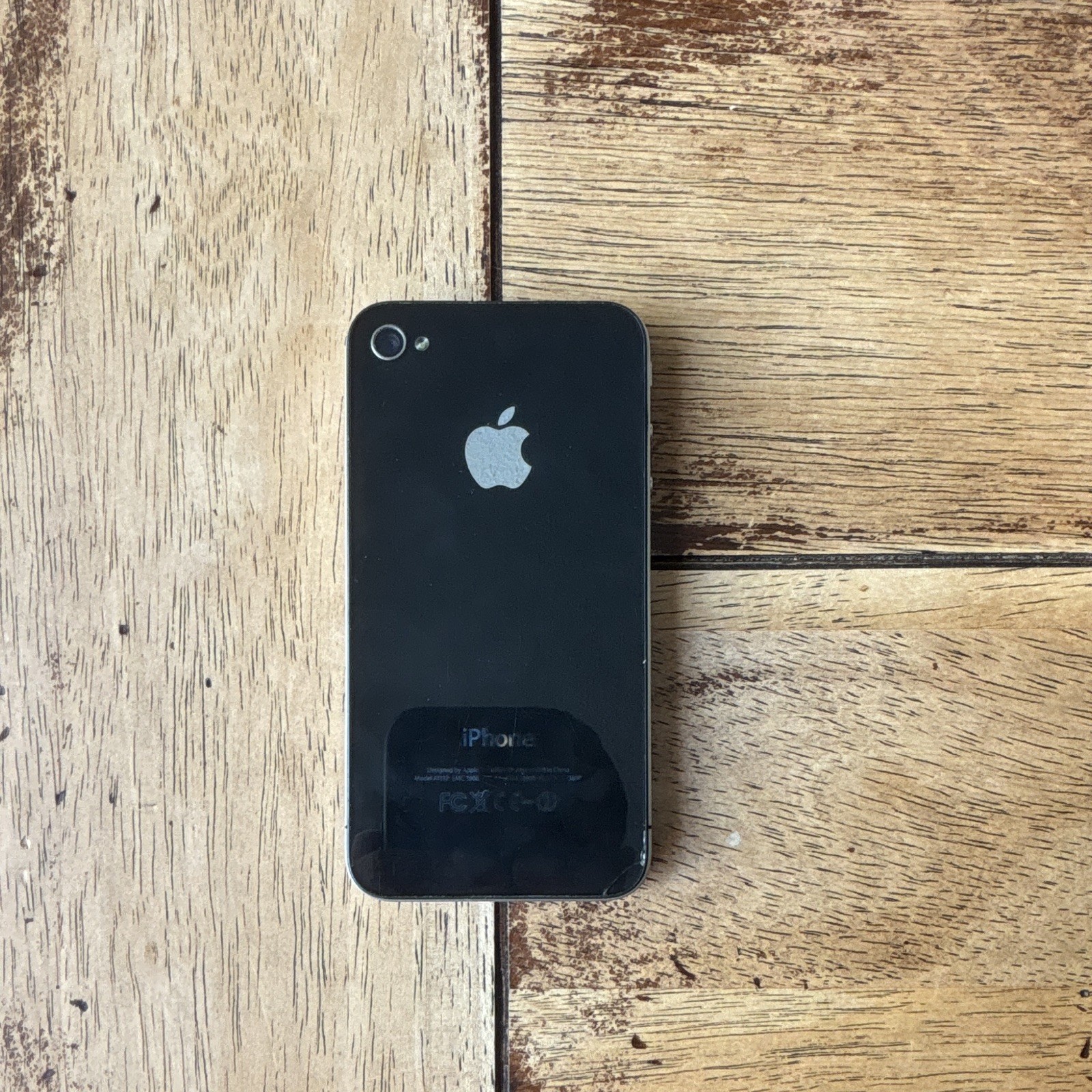 Rare iPhone 4 iOS 5.0 (Downgraded)