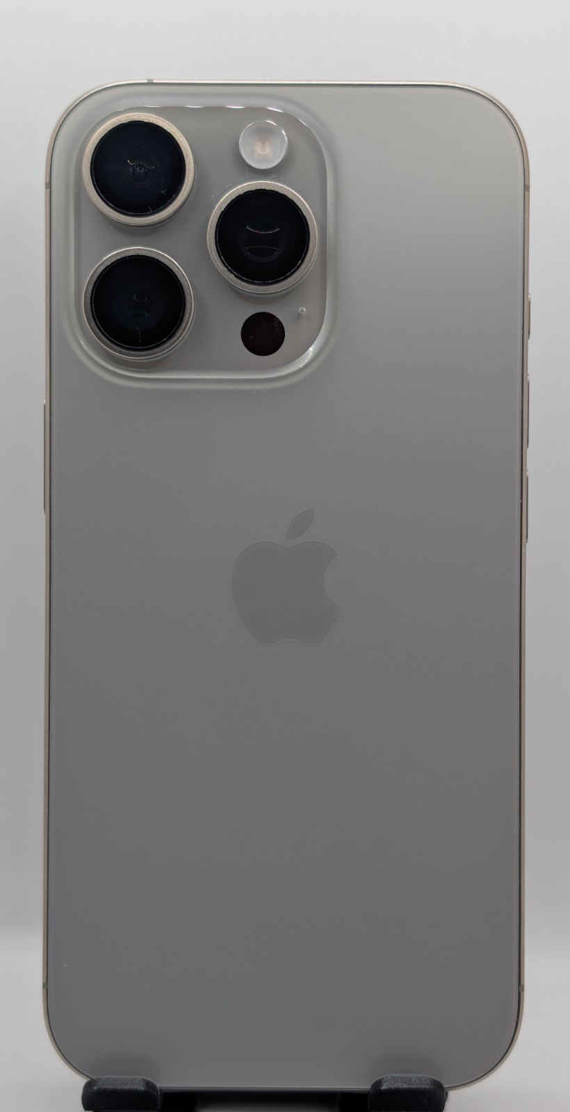 Apple iPhone 16 Pro – 256 GB – Natural Titanium (AT&T) (Minor Scratching). ~463~