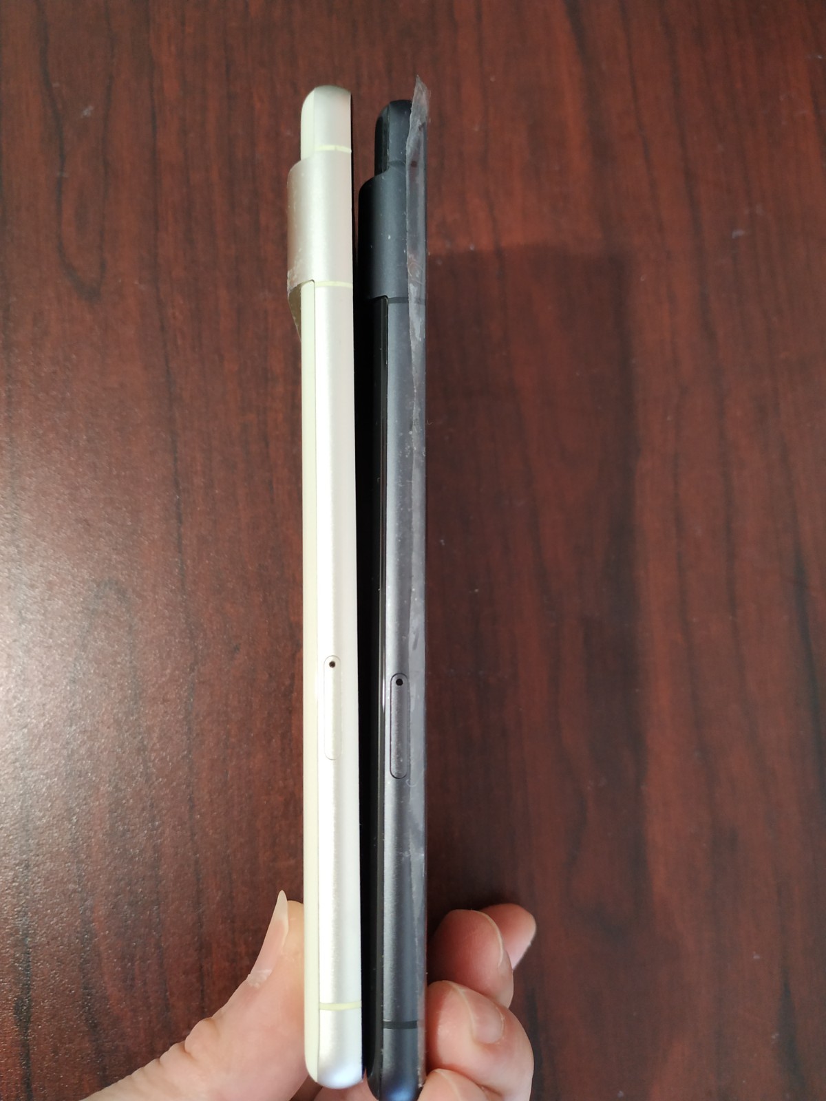 Lot of 2 Google Pixel 7 128GB Yellow /Black For parts
