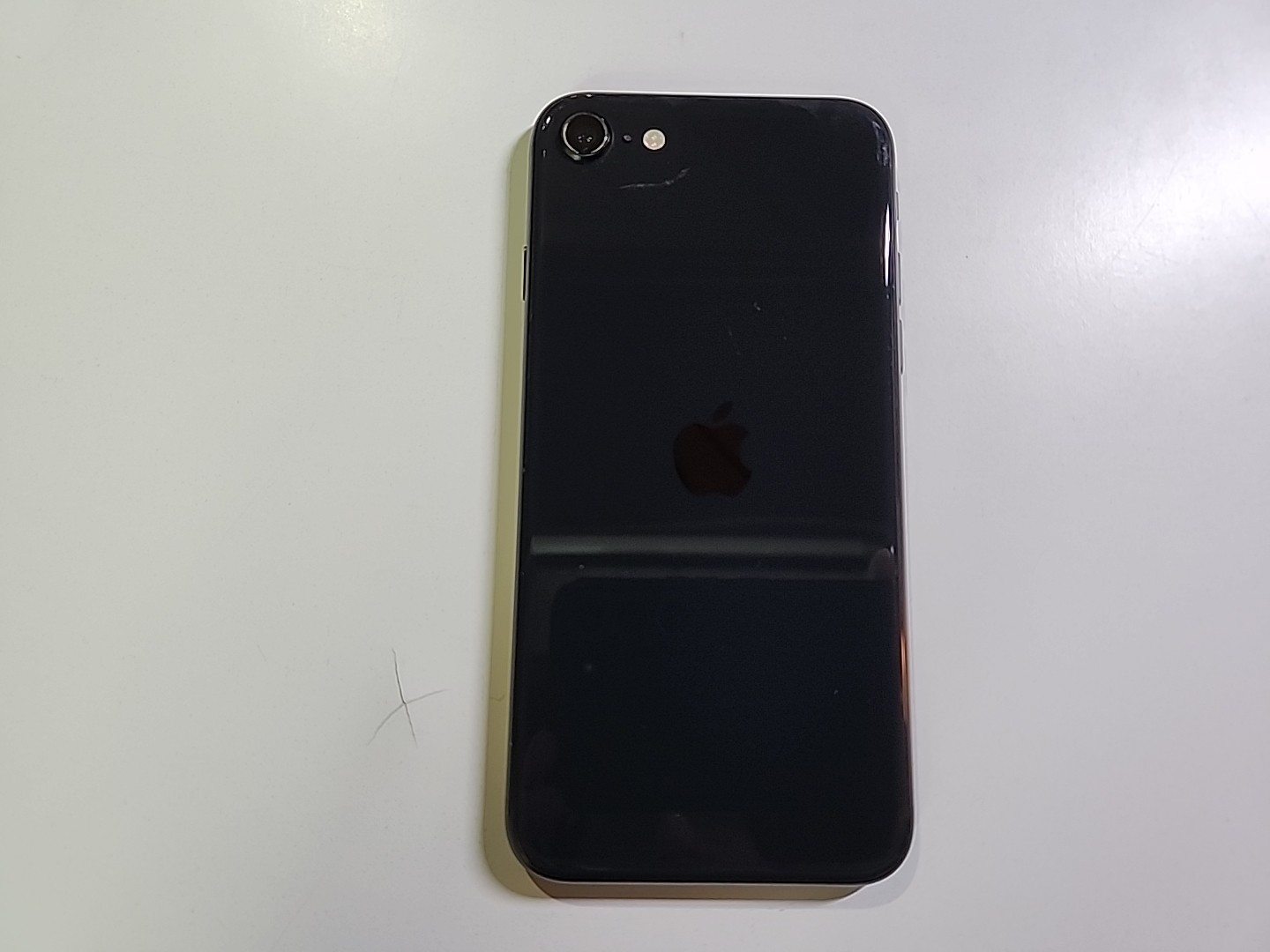 Apple iPhone SE 2nd Gen A2275 64GB Unlocked Clean IMEI BH=82%