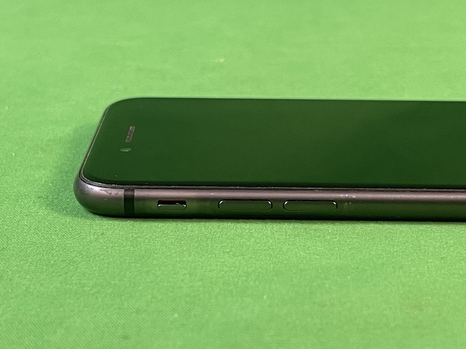 Apple iPhone 8 256GB (AT&T Only) Space Gray A1905 | 85% Battery Health